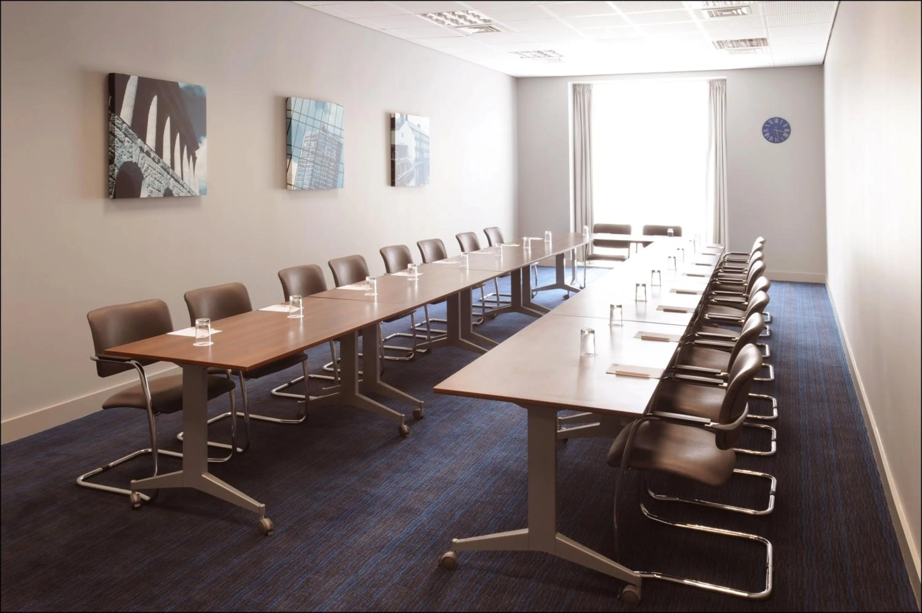Meeting/conference room in Holiday Inn Express Birmingham - Snow Hill by IHG