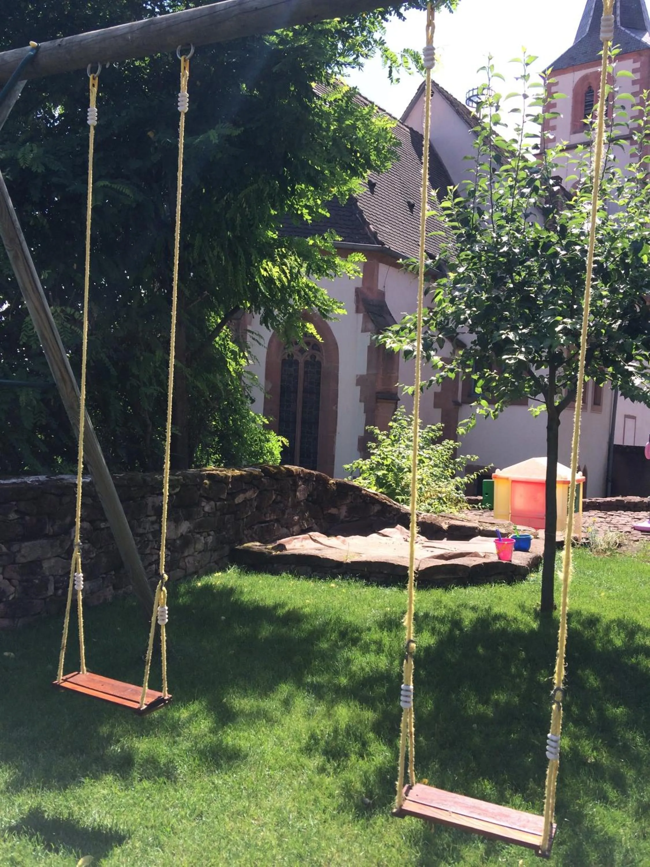 Children play ground in Gîte L'Instant Durable