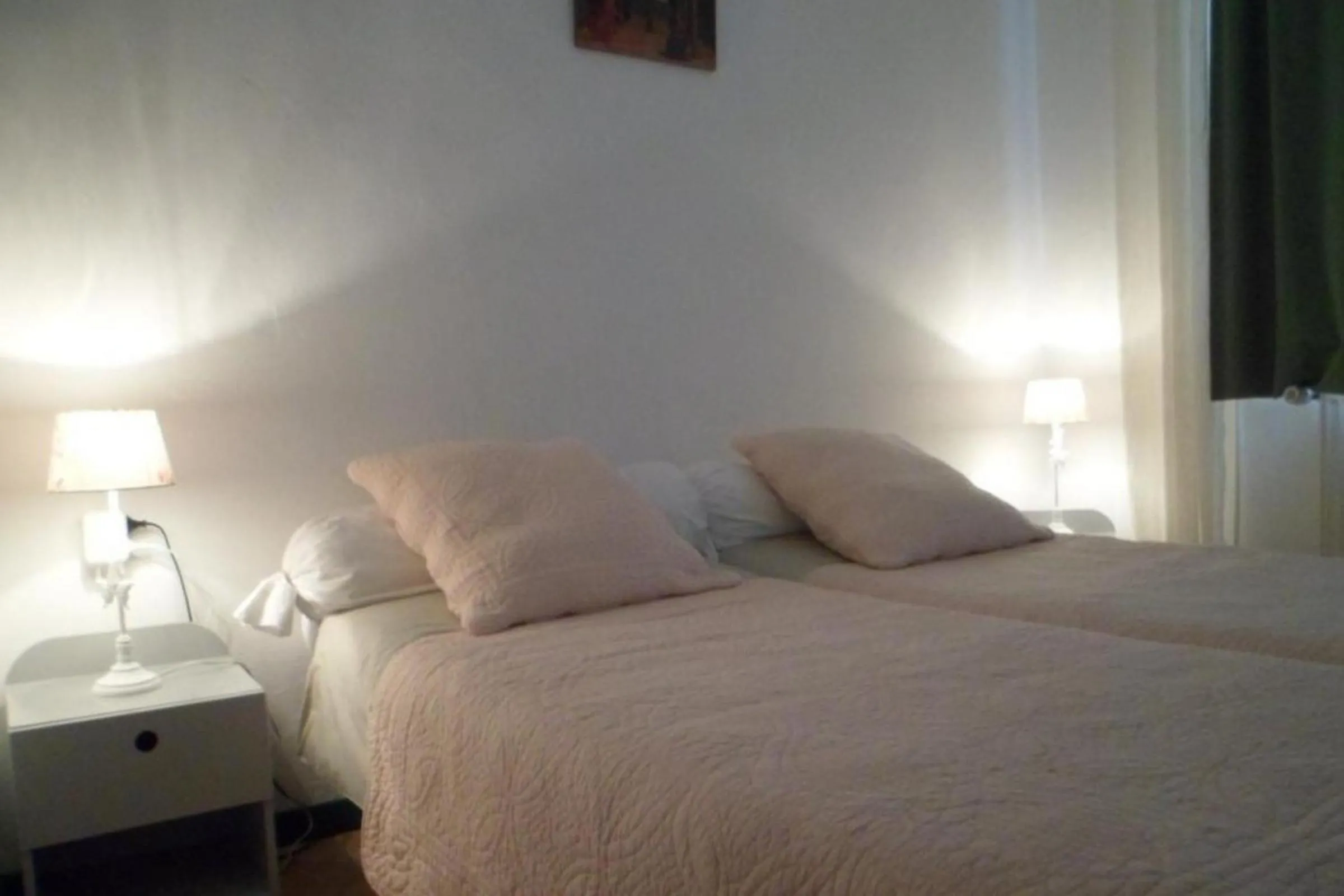 Photo of the whole room, Bed in Gîte L'Instant Durable