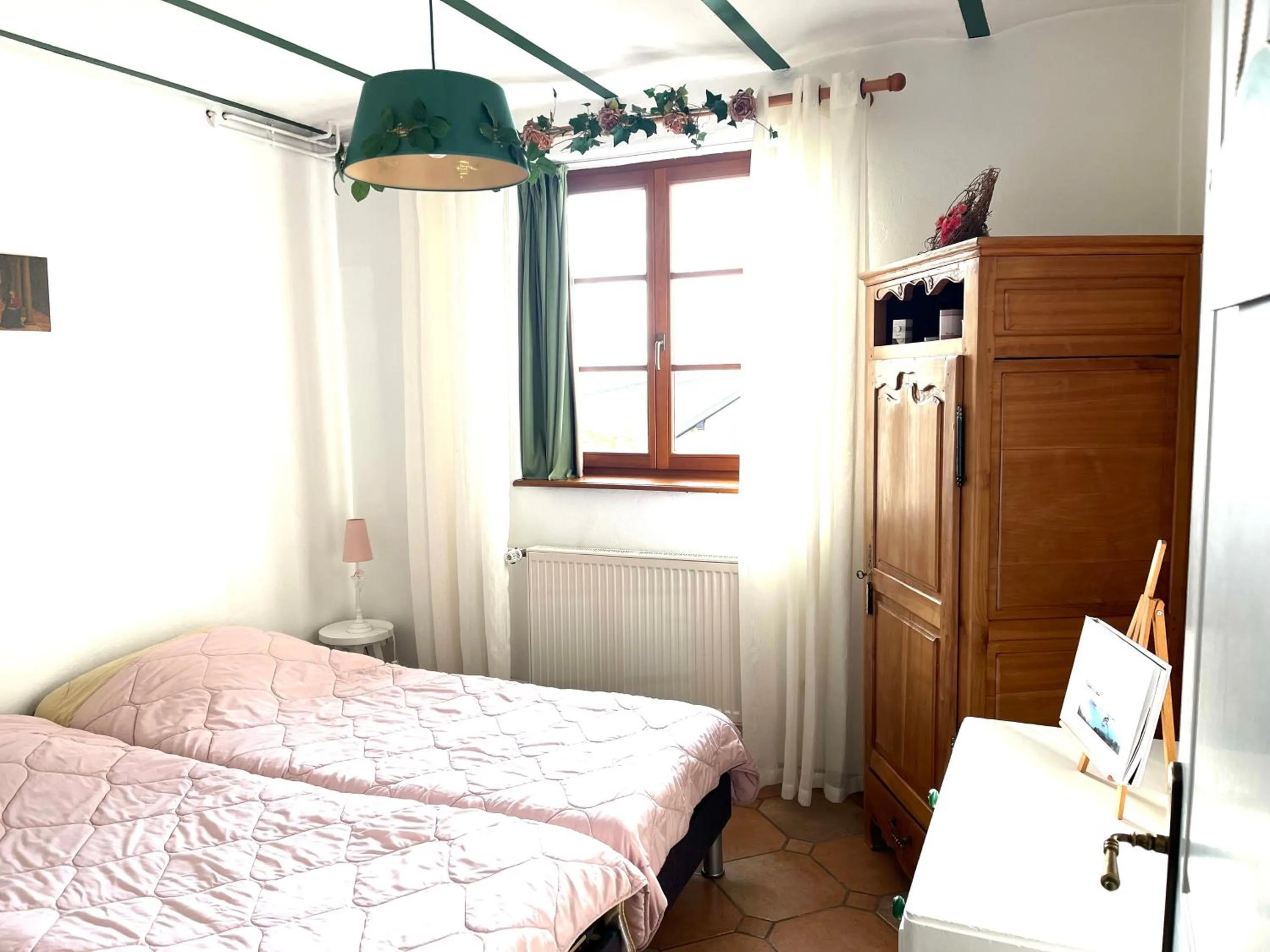 Bedroom, Bed in Gîte L'Instant Durable