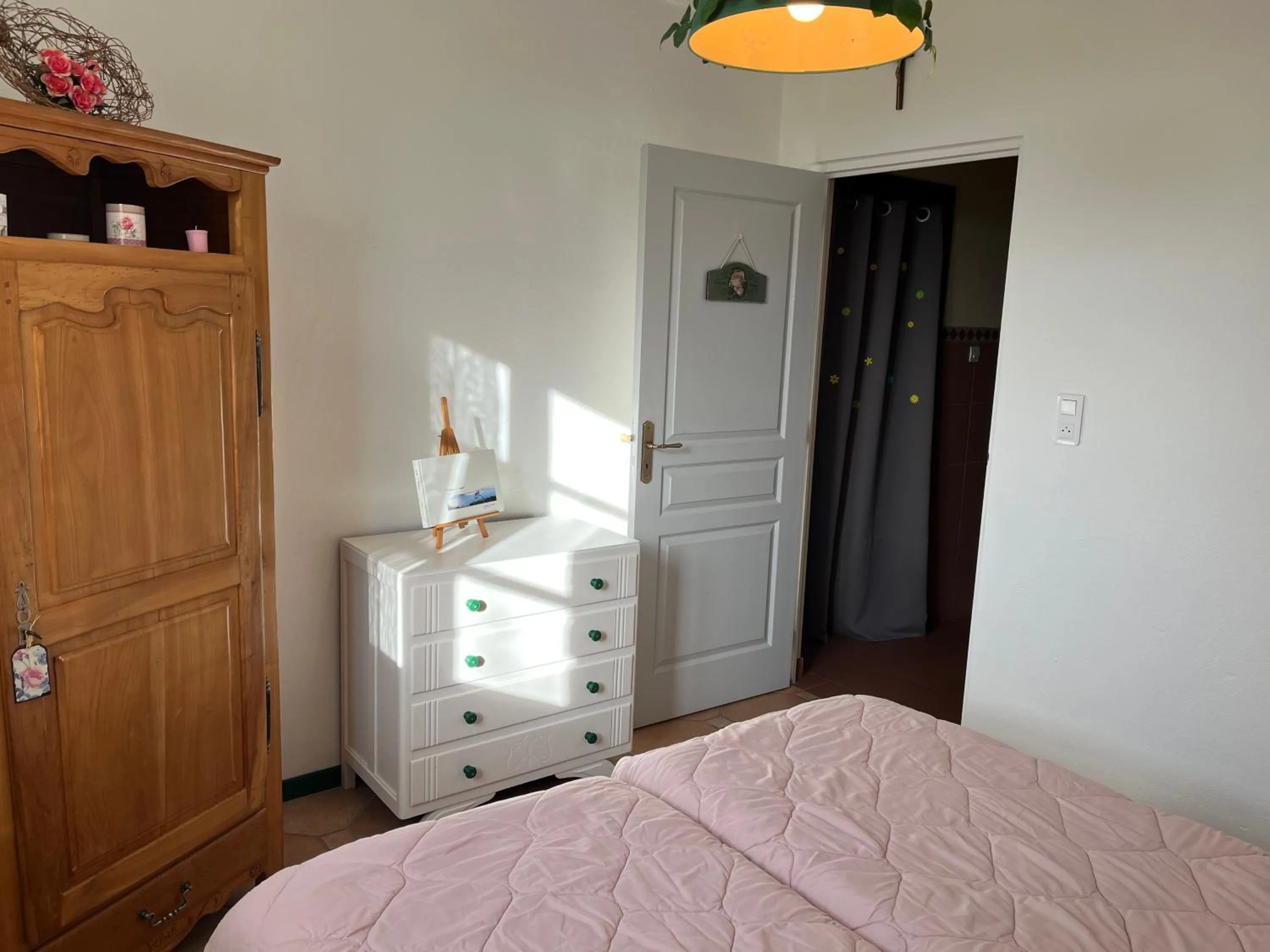 Bedroom, Bed in Gîte L'Instant Durable
