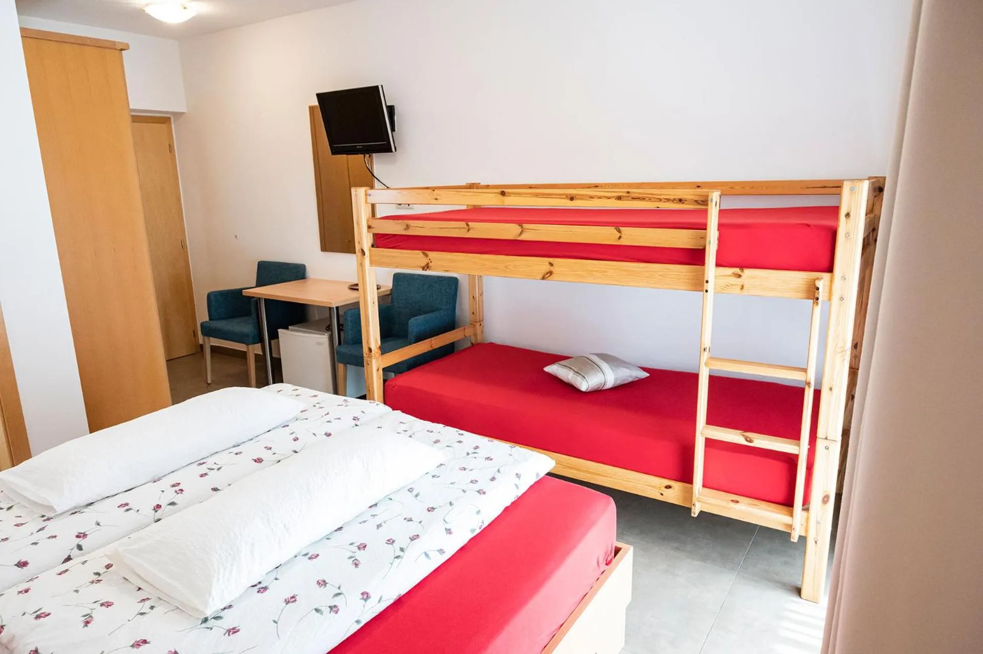 TV and multimedia, Bed in Garni Birkenau