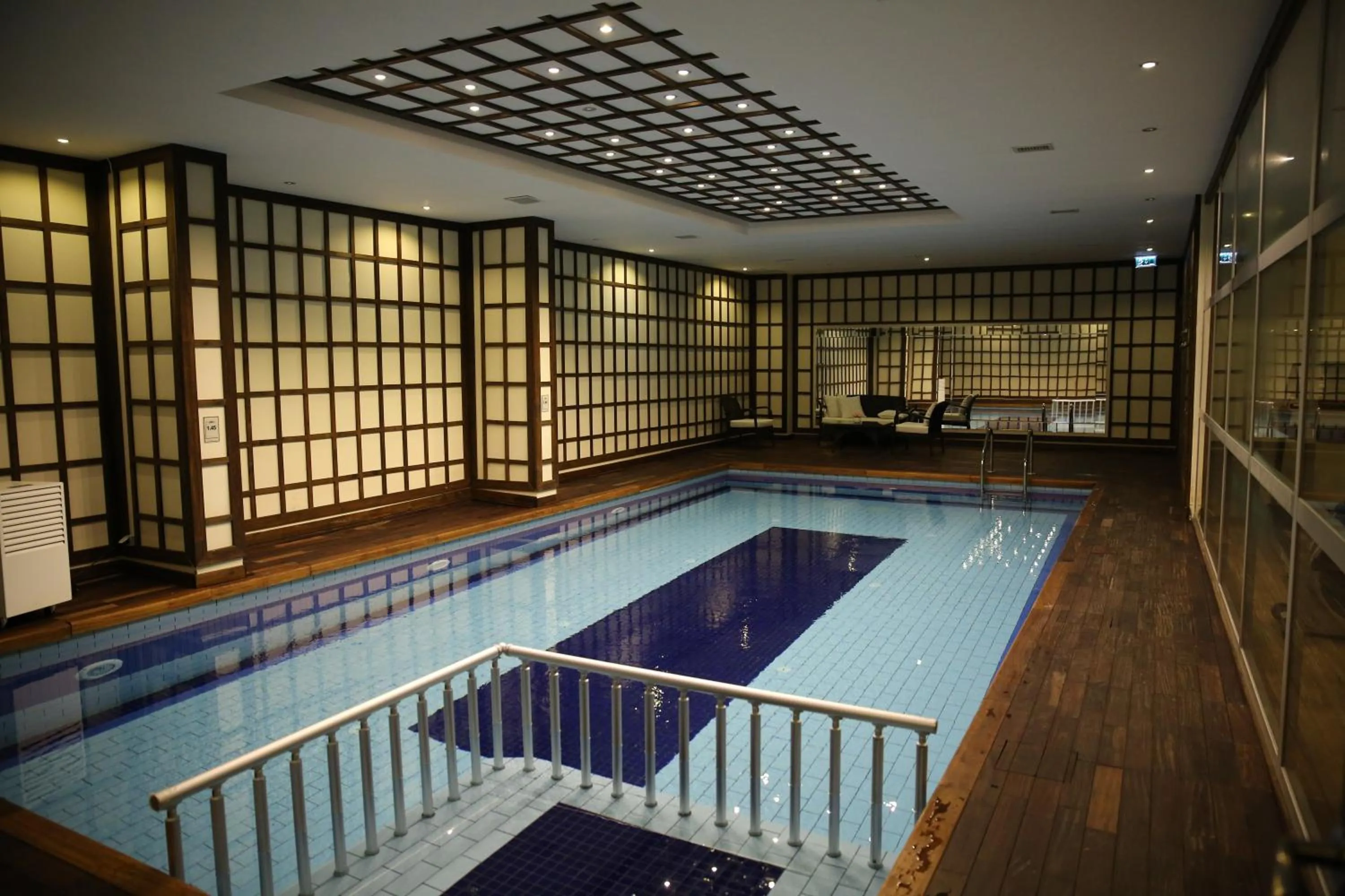 Swimming pool in Anemon Kent Trabzon Otel