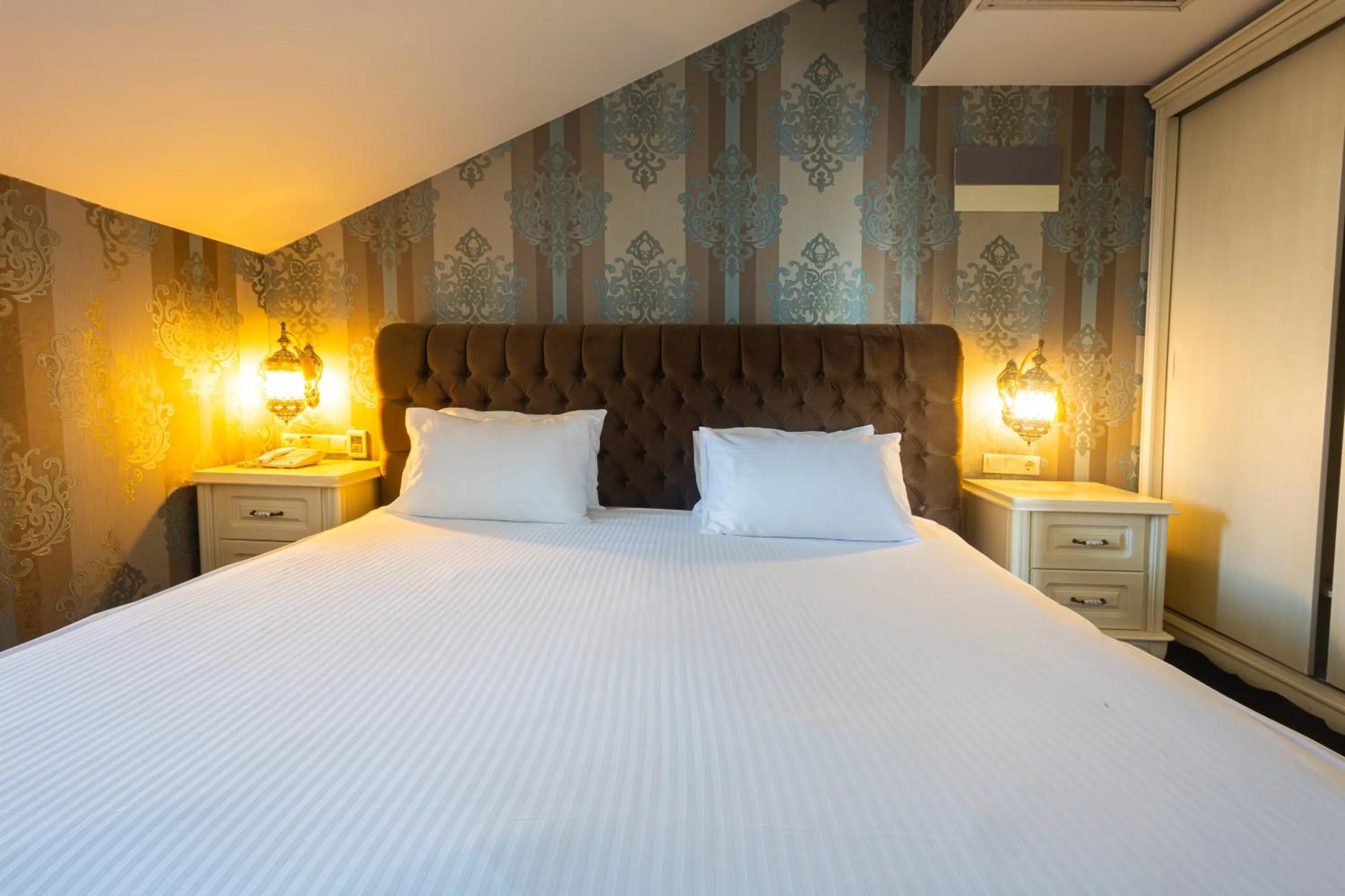 Bed in Anemon Kent Trabzon Otel