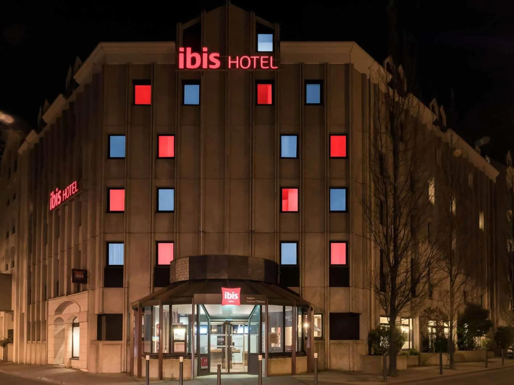Property building in ibis Angers Centre Chateau