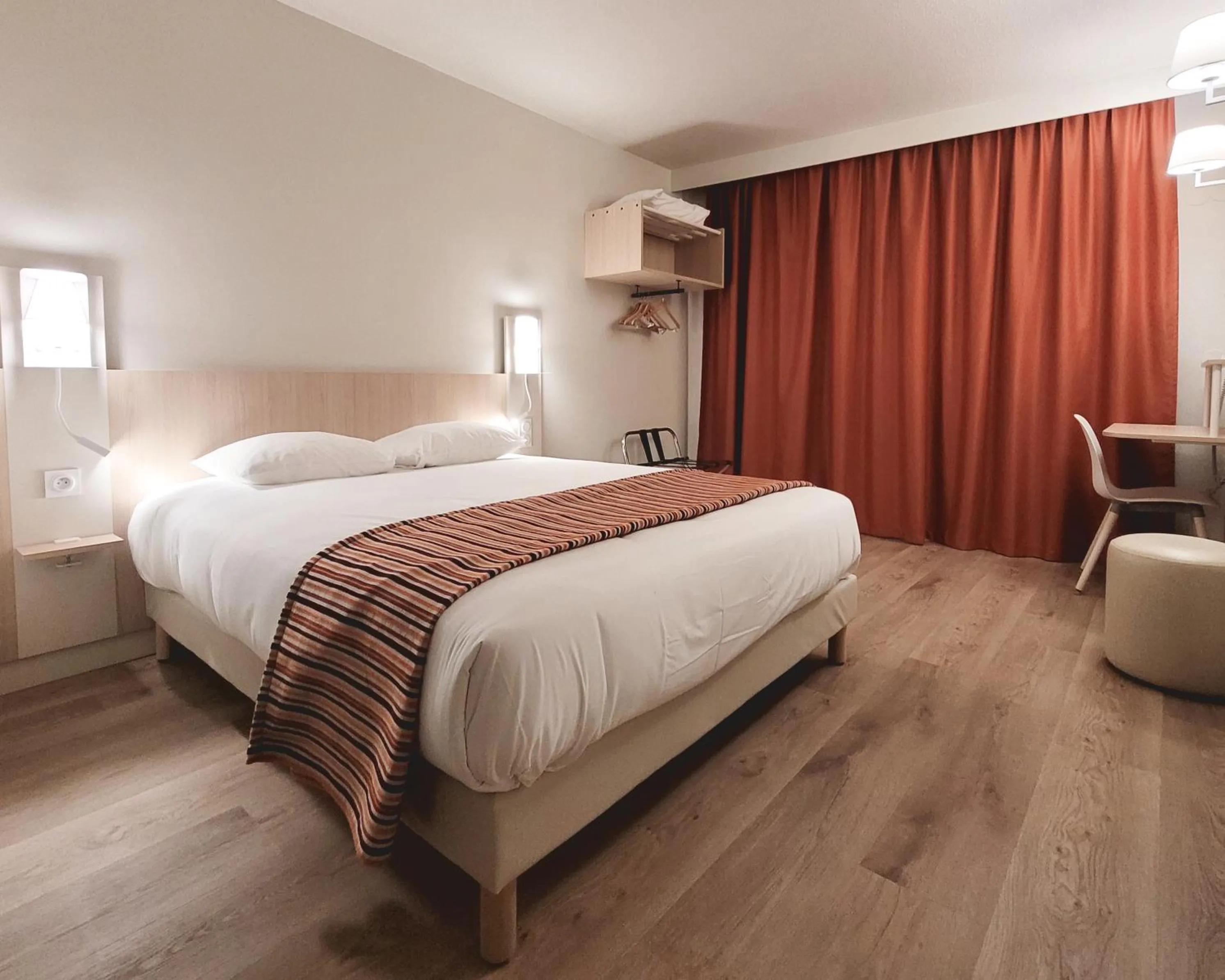 Photo of the whole room, Bed in Hotel Espace Cite