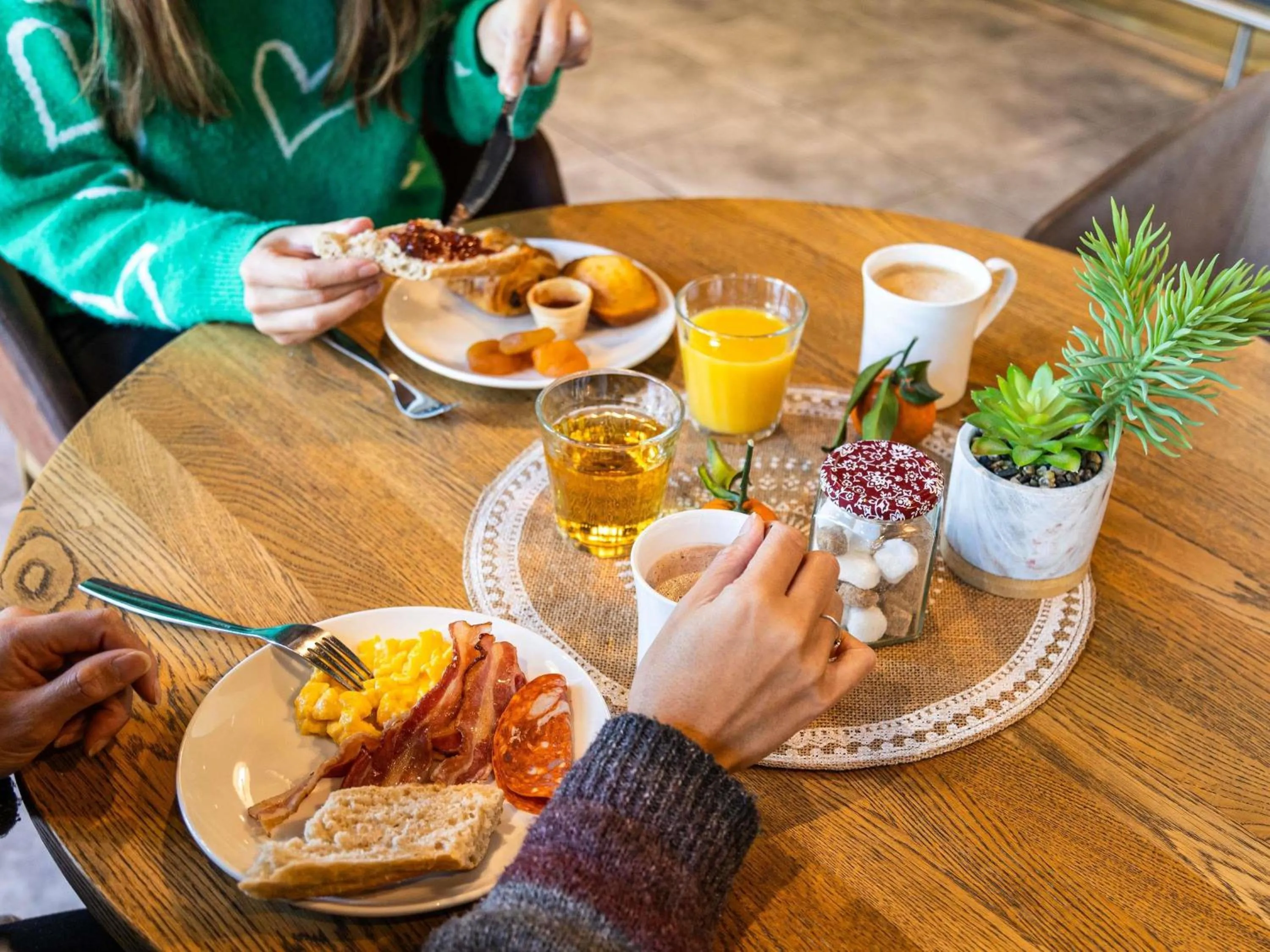 Property building in ibis Bordeaux Pessac Route des Vins