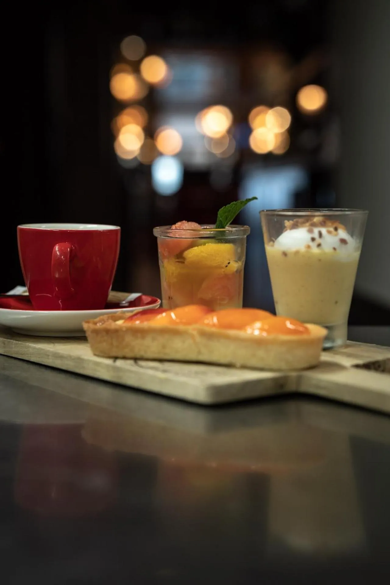 kitchen in ibis Montargis