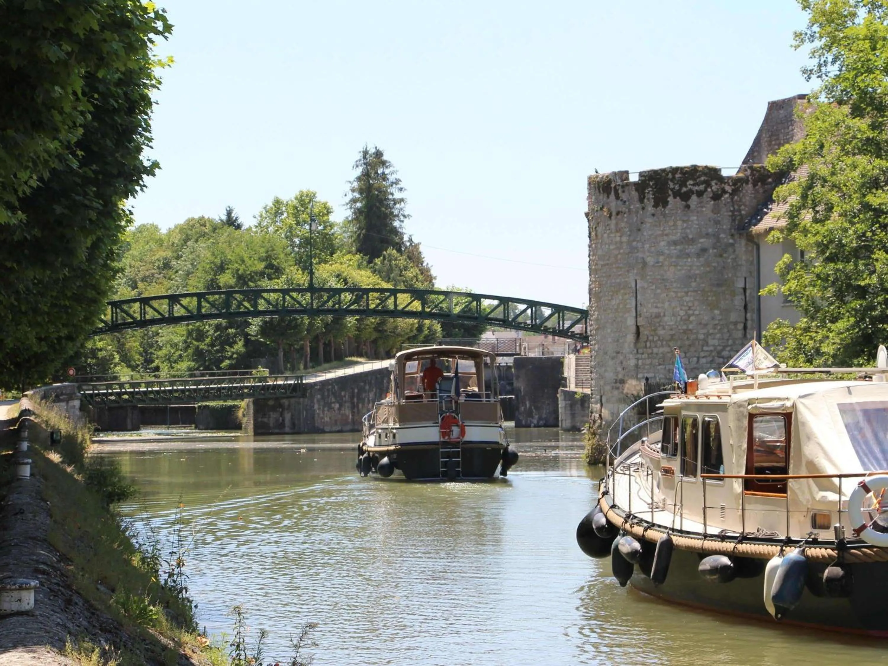 Other in ibis Montargis