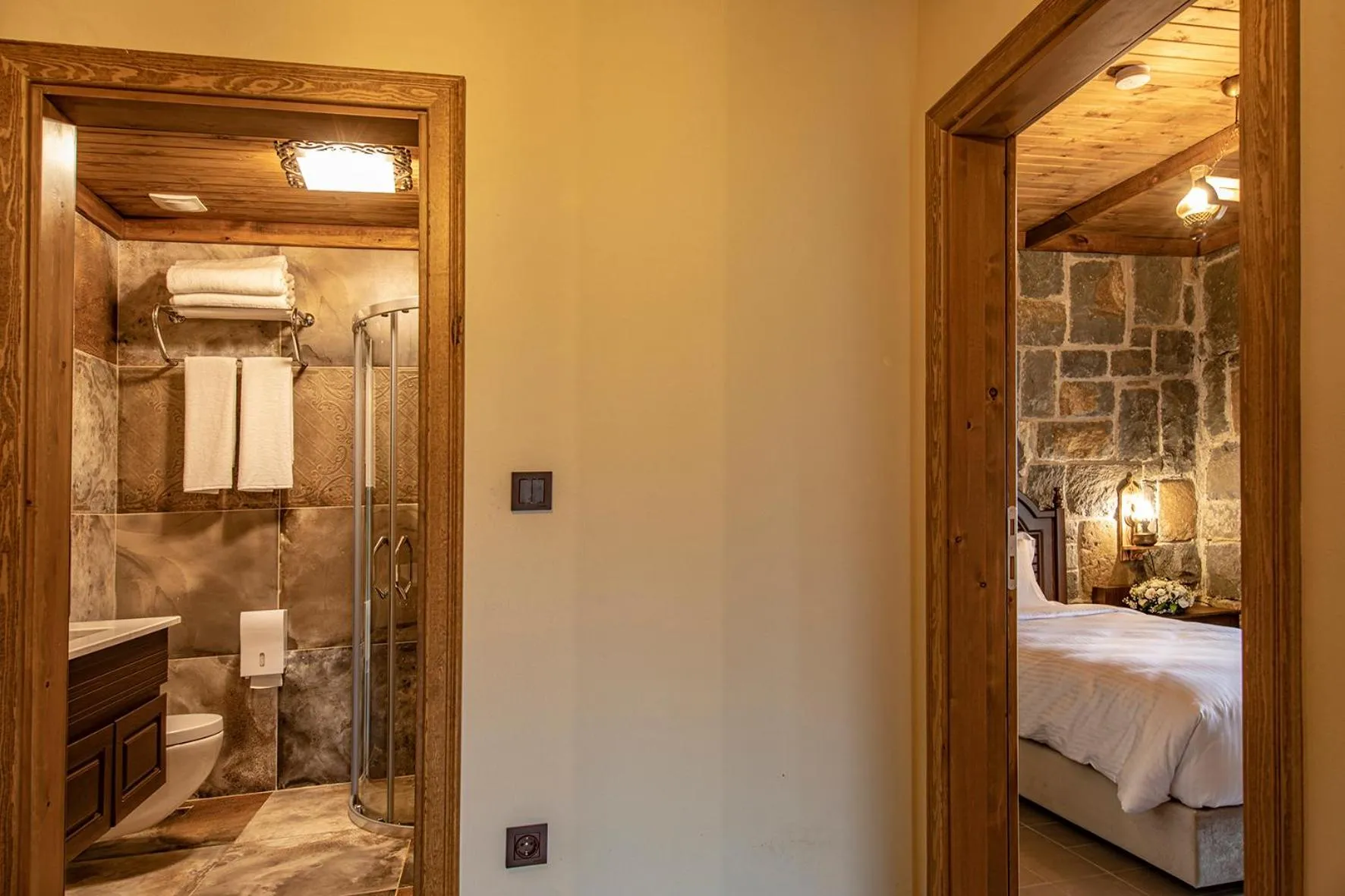 Bathroom in Foleya Mountain Resort Hotel & Villas