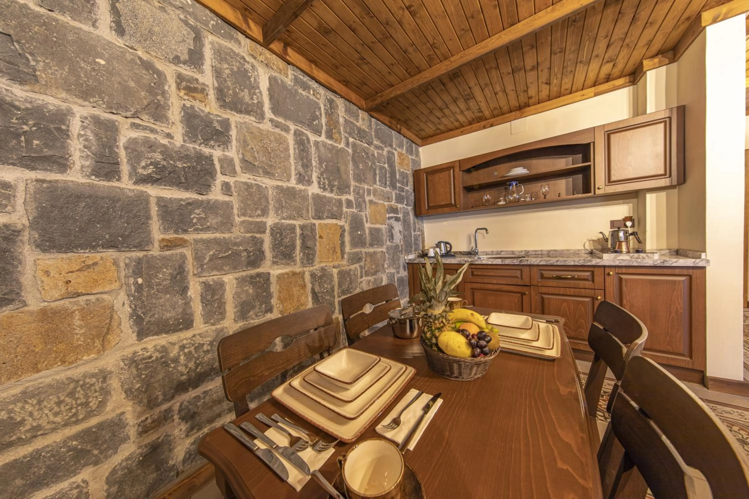 Kitchen or kitchenette in Foleya Mountain Resort Hotel & Villas