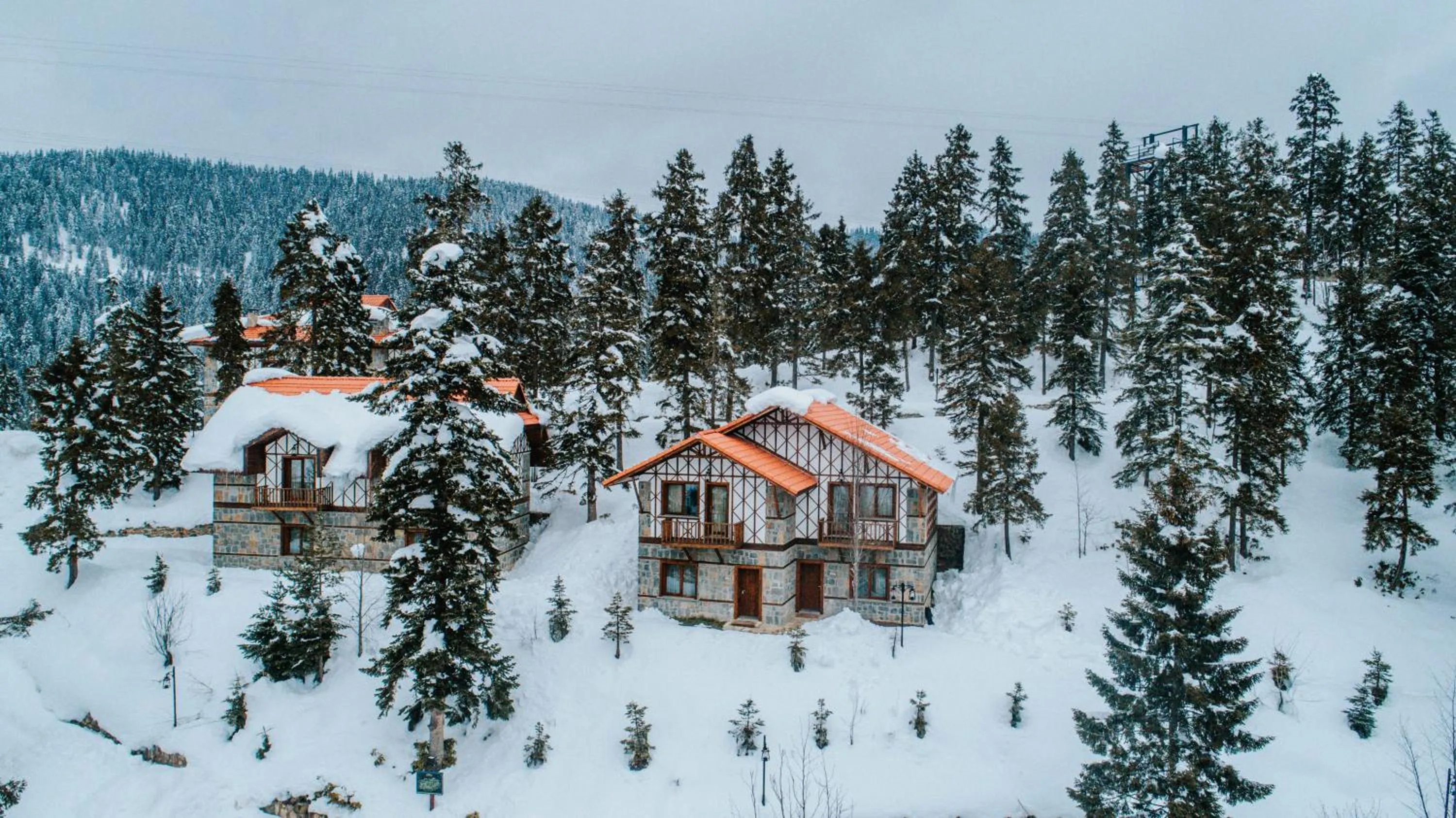 Winter in Foleya Mountain Resort Hotel & Villas