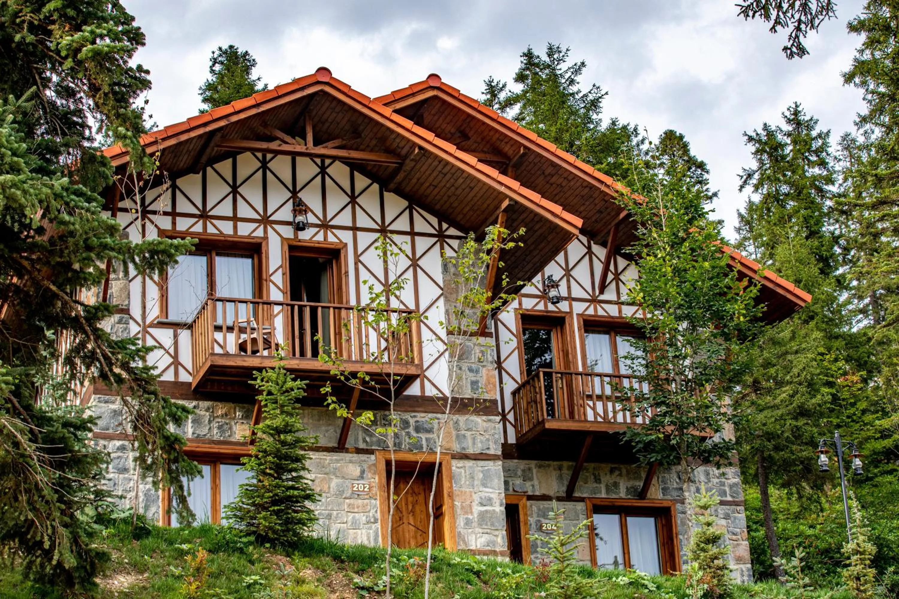 Property building in Foleya Mountain Resort Hotel & Villas