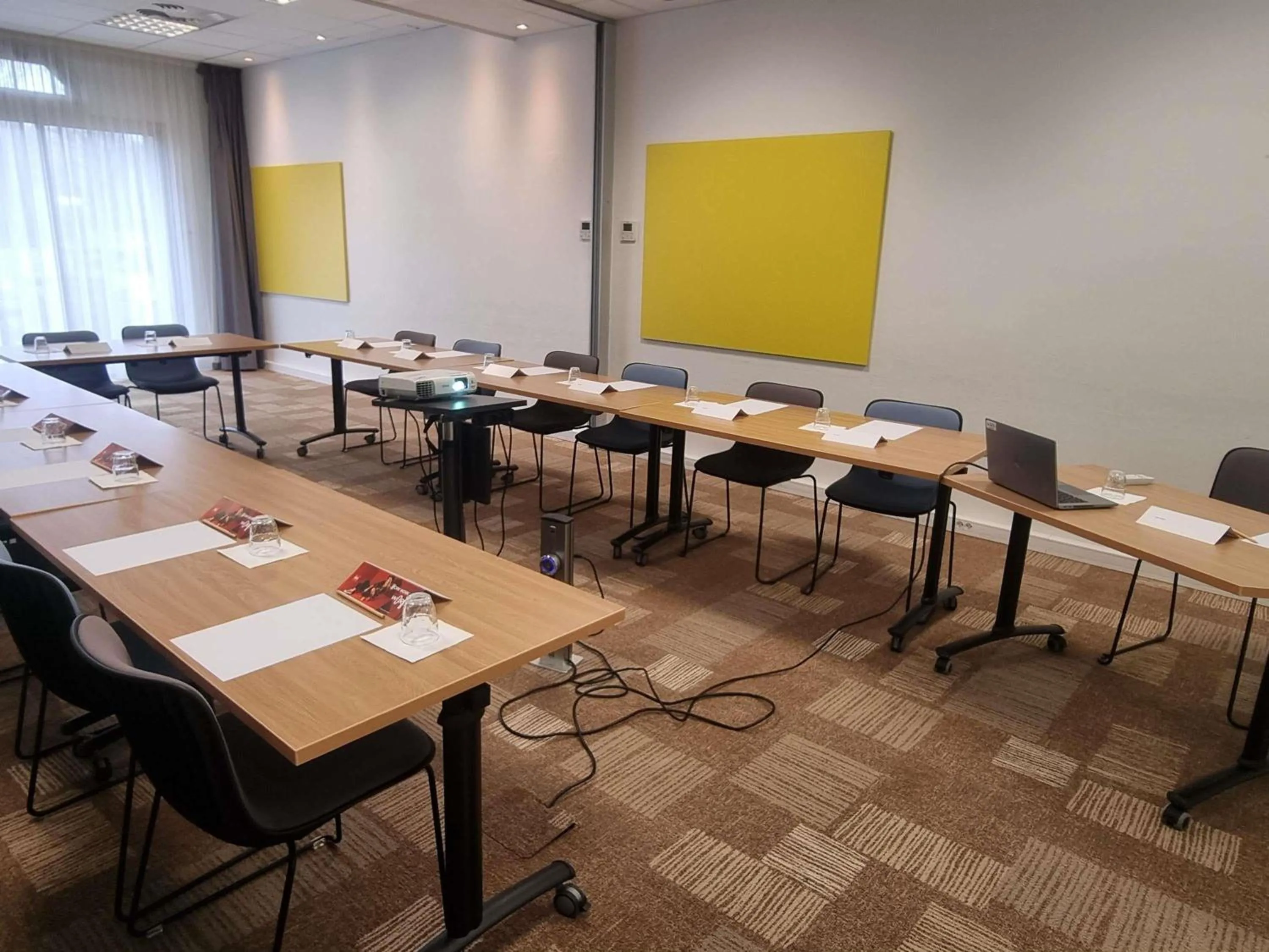 Meeting/conference room in ibis Nantes Centre Gare Sud