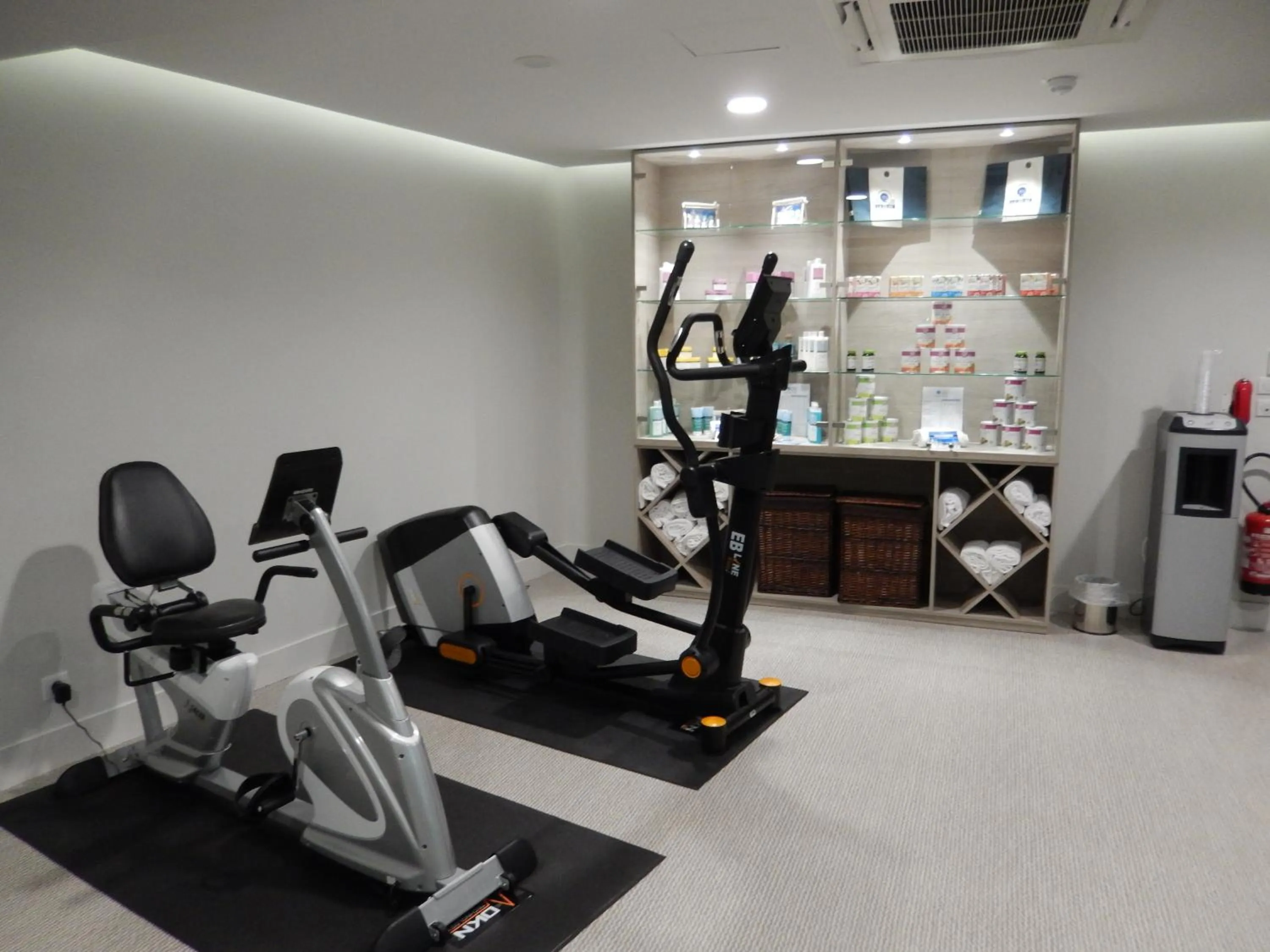 On-site shops in ibis Styles La Rochelle Centre Vieux Port