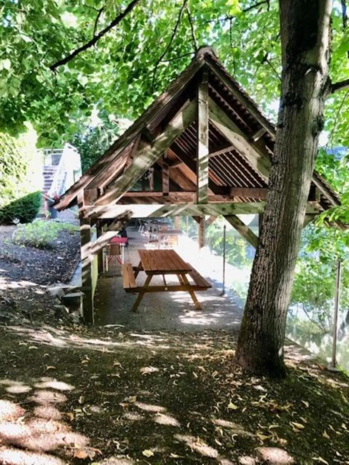 Patio in B&B HOTEL Chartres Centre Cathédrale 3 étoiles
