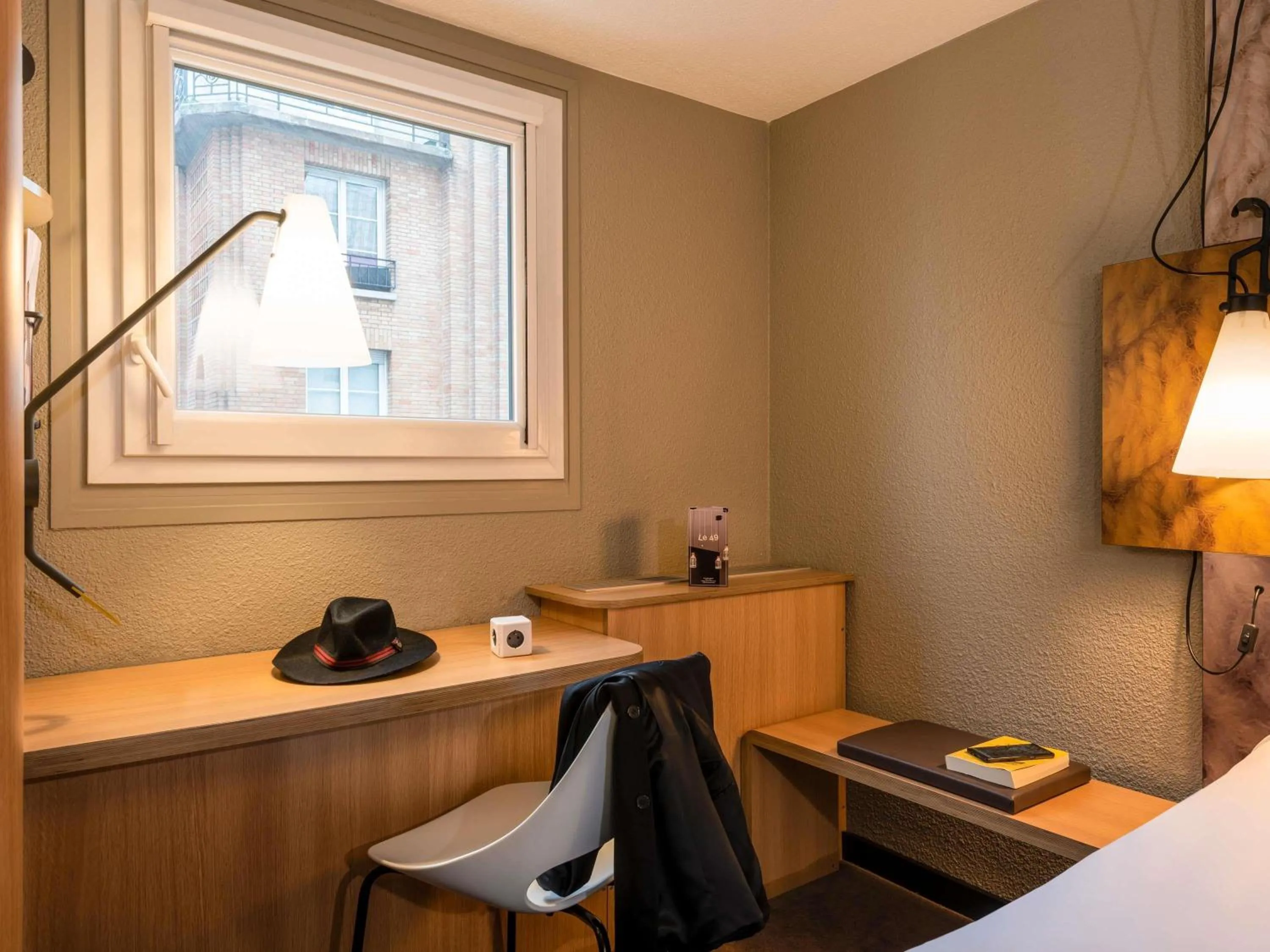 Bedroom, Bed in ibis Paris Alesia Montparnasse