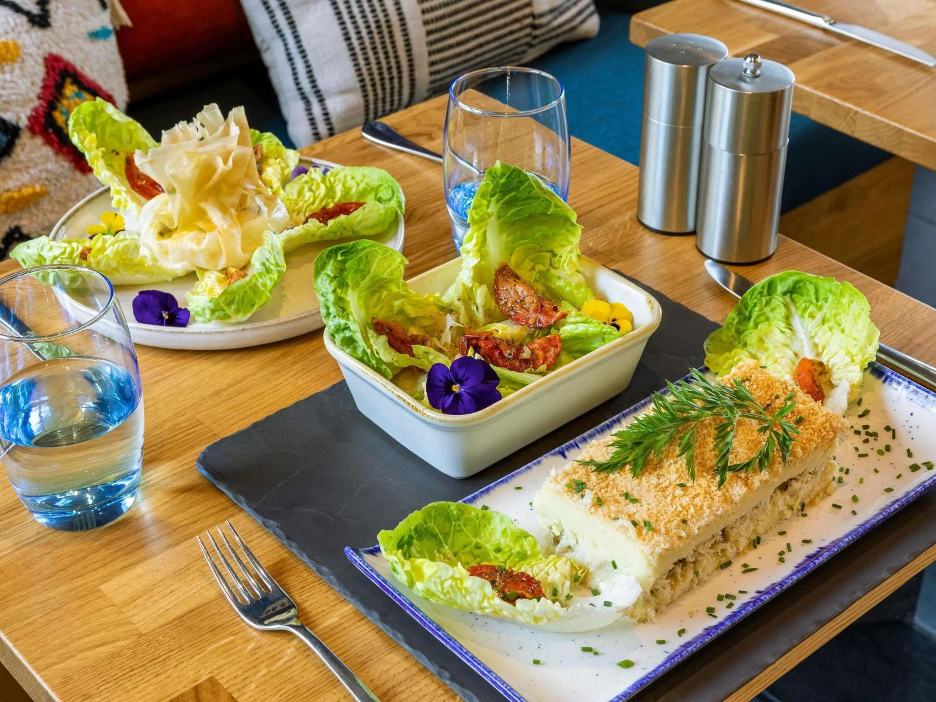 Restaurant/places to eat in ibis Paris La Villette Cité des Sciences 19ème