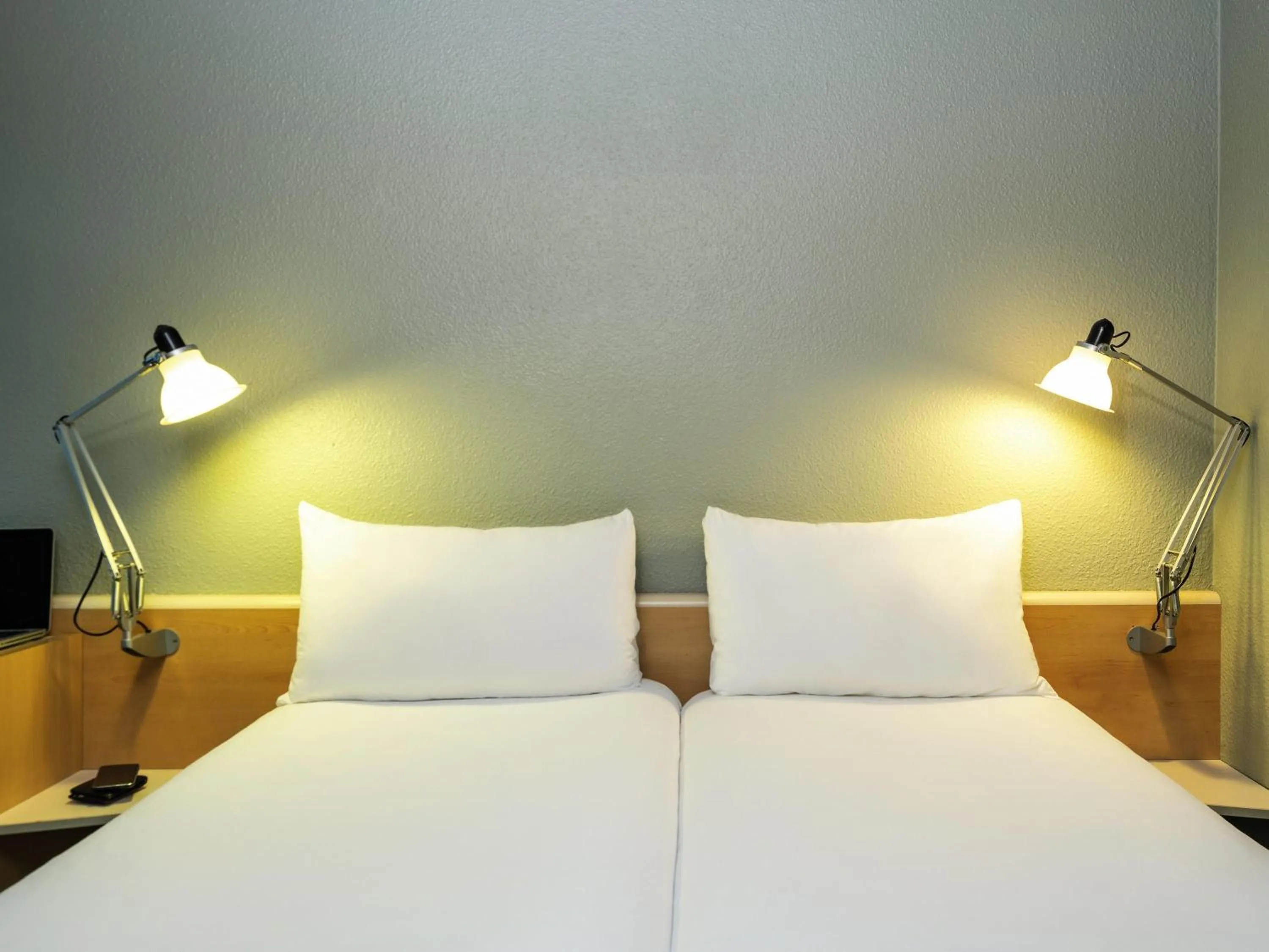 Bedroom, Bed in ibis Paris La Villette Cité des Sciences 19ème