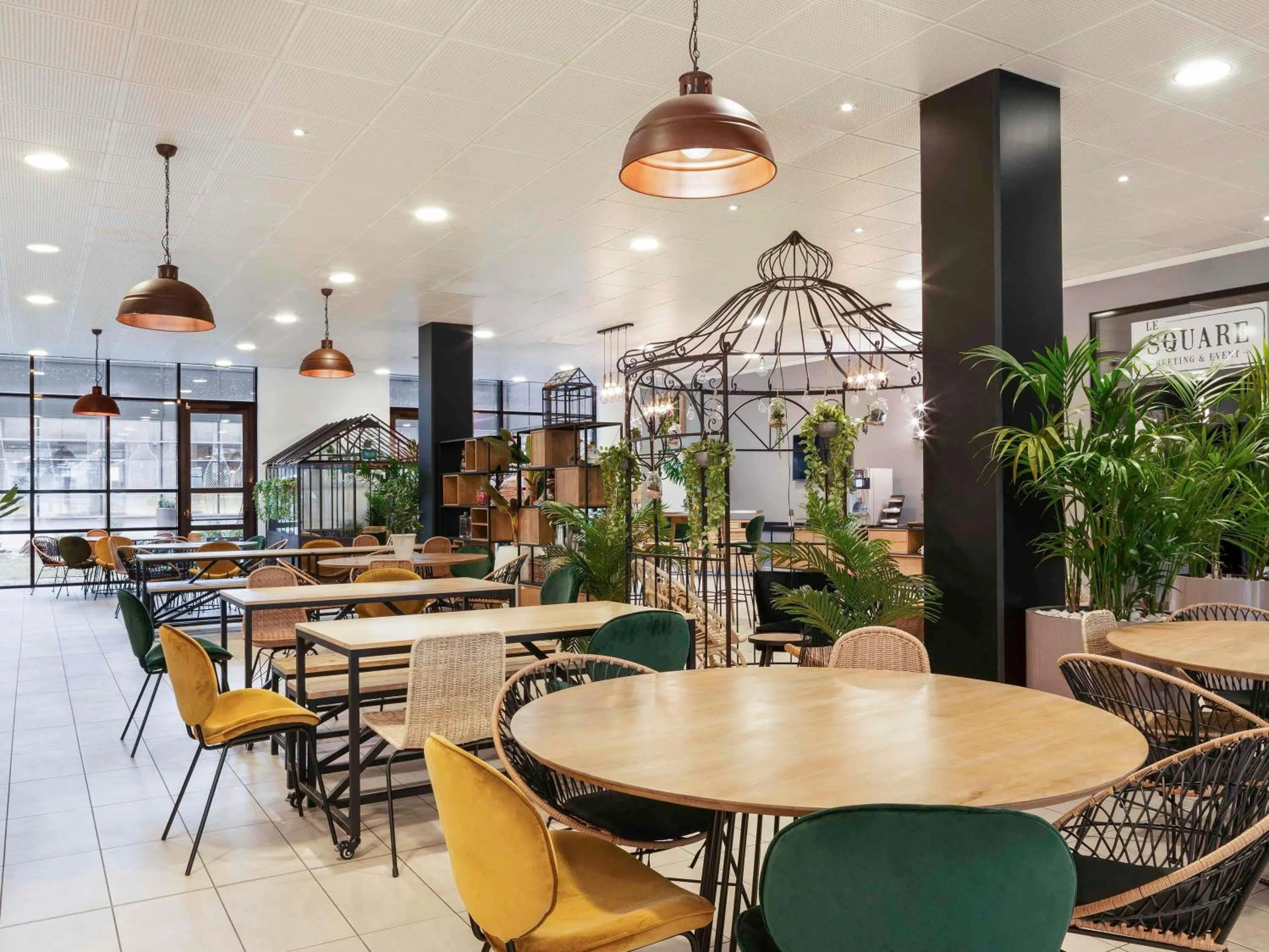 Meeting/conference room in ibis Paris CDG Airport