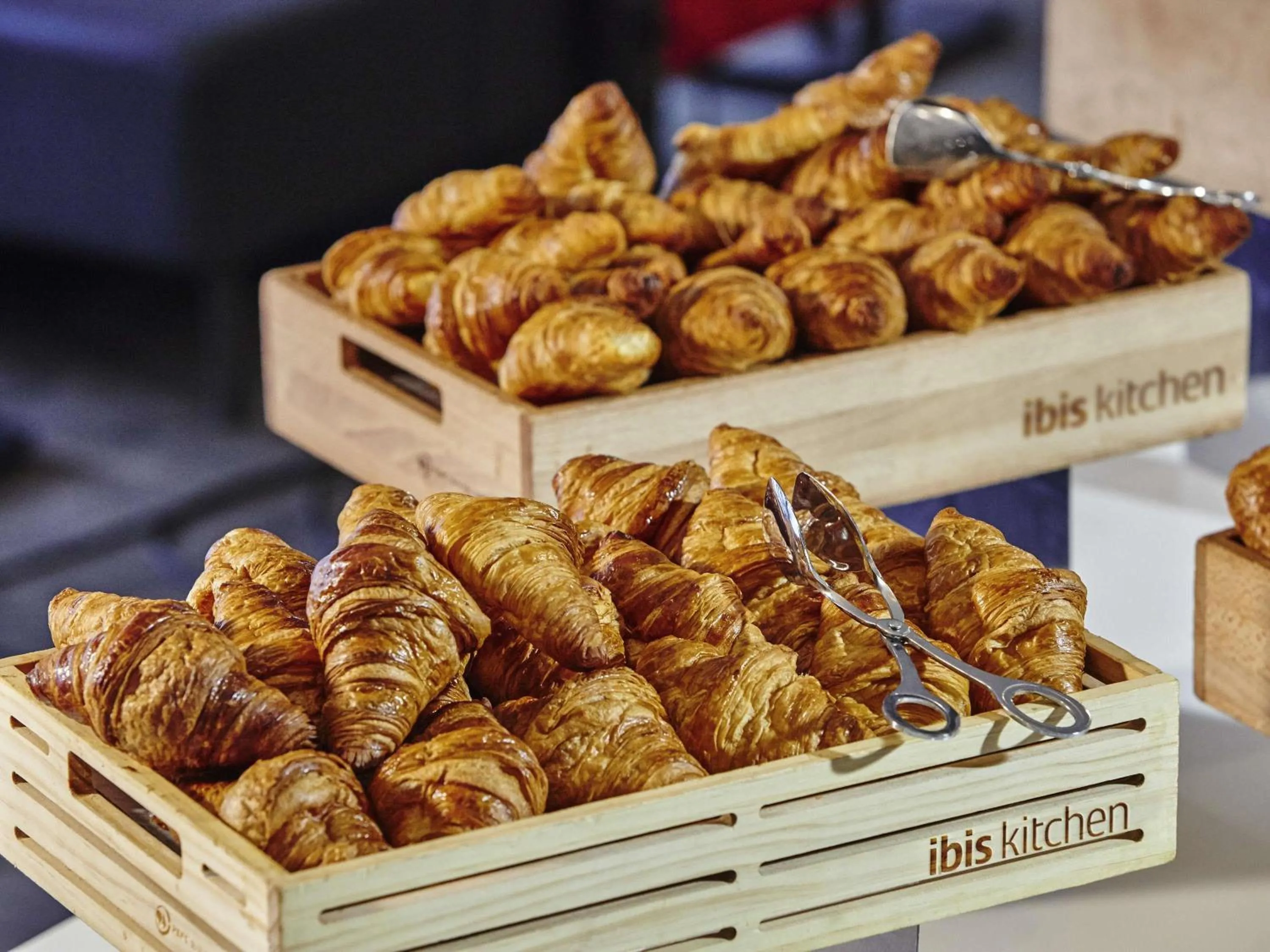 Breakfast in ibis Paris CDG Airport