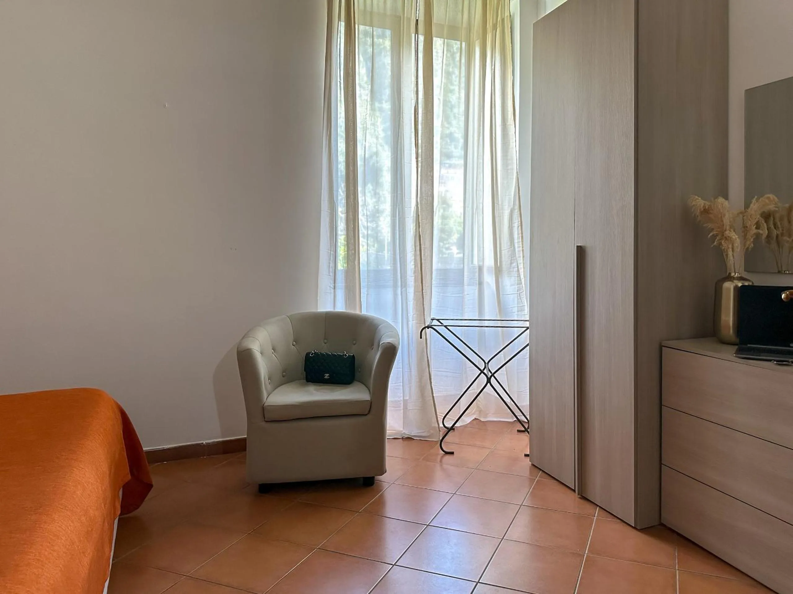 Flowers apartments & rooms