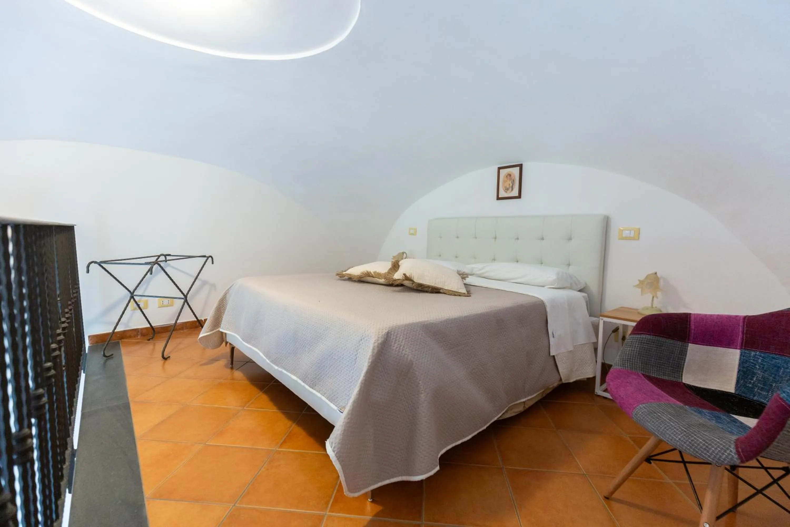 Bed in Flowers apartments & rooms