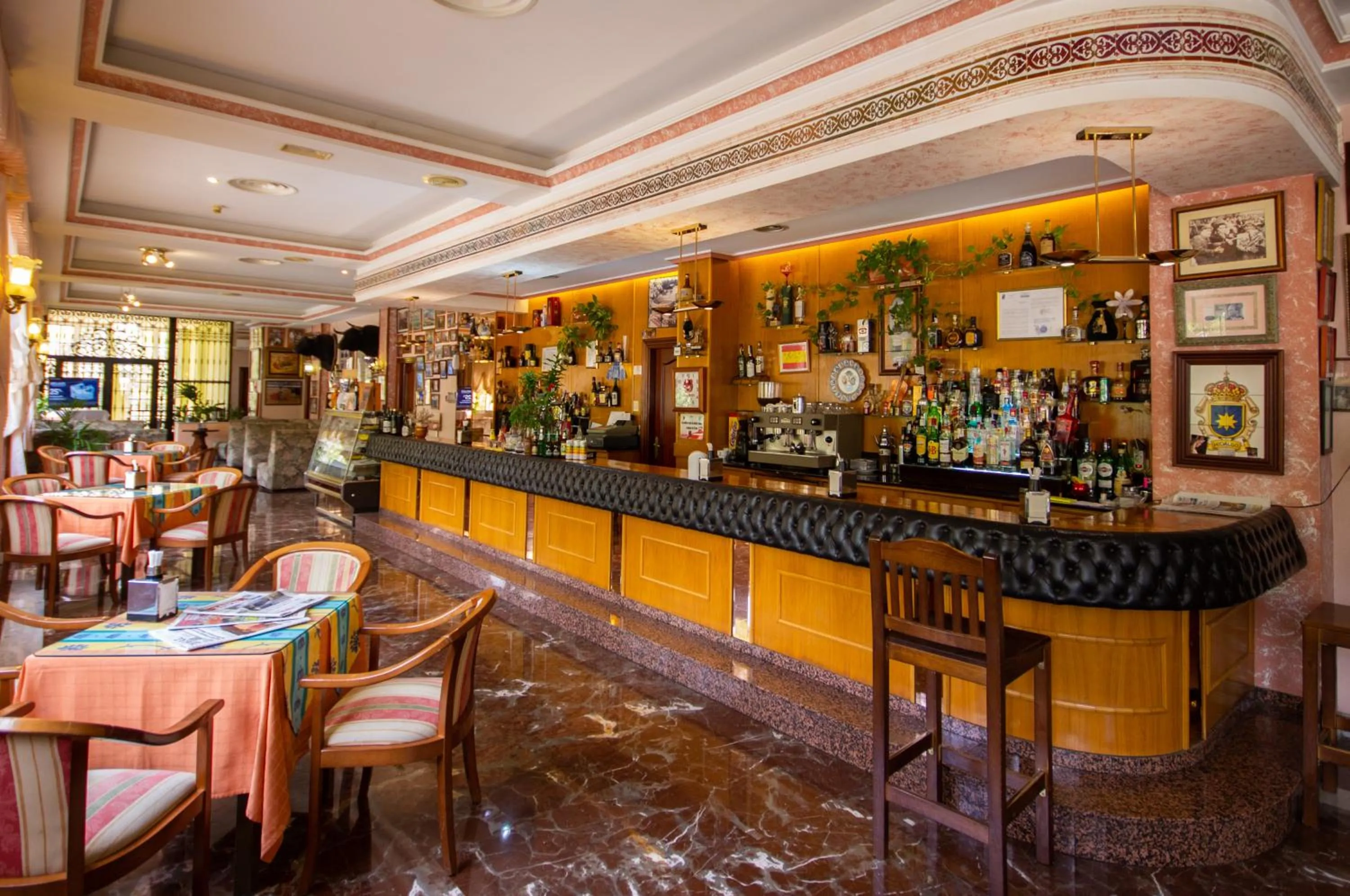 Restaurant/places to eat in Hotel Hidalgo