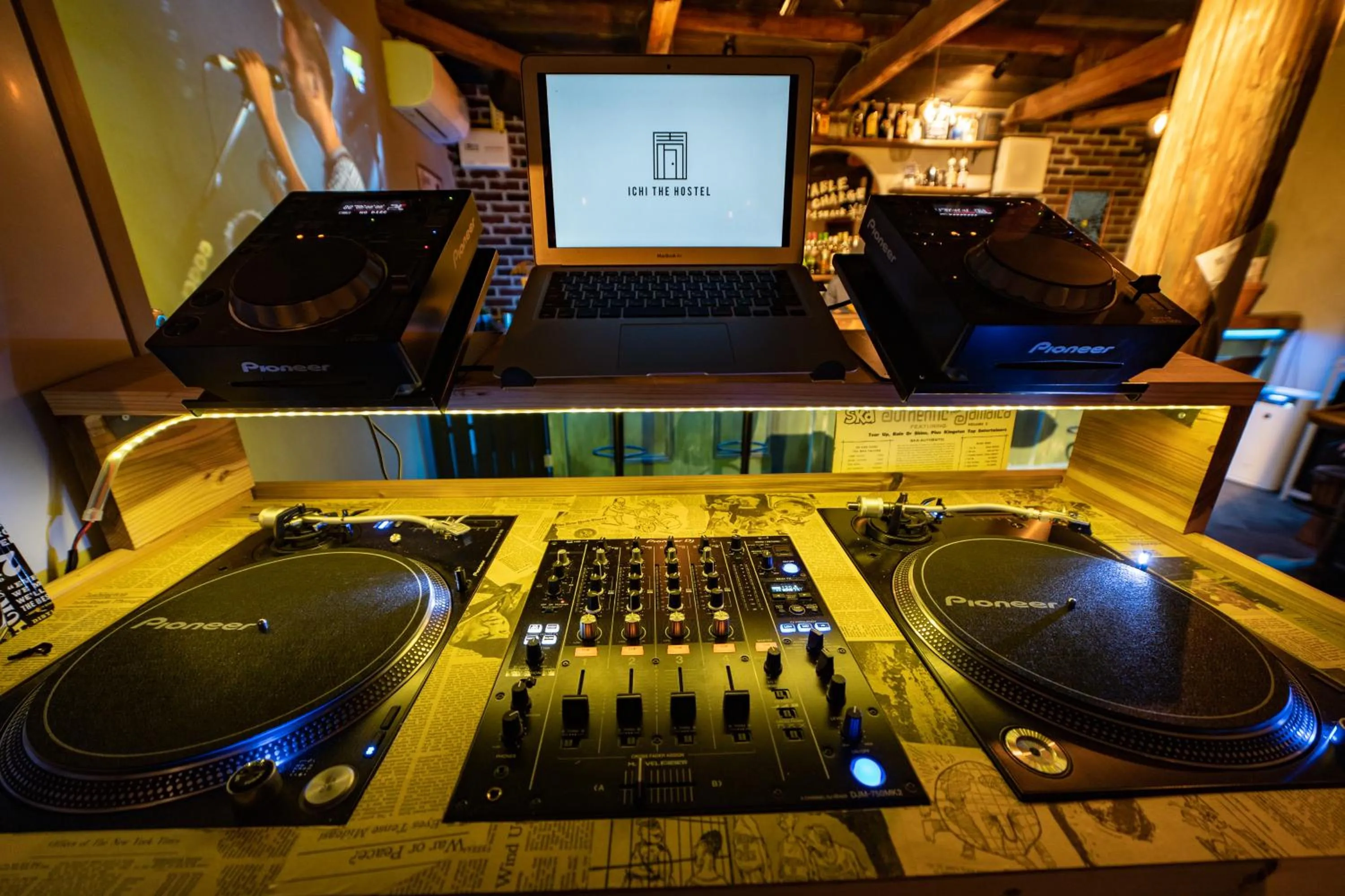 Lounge or bar in Ichi The Hostel