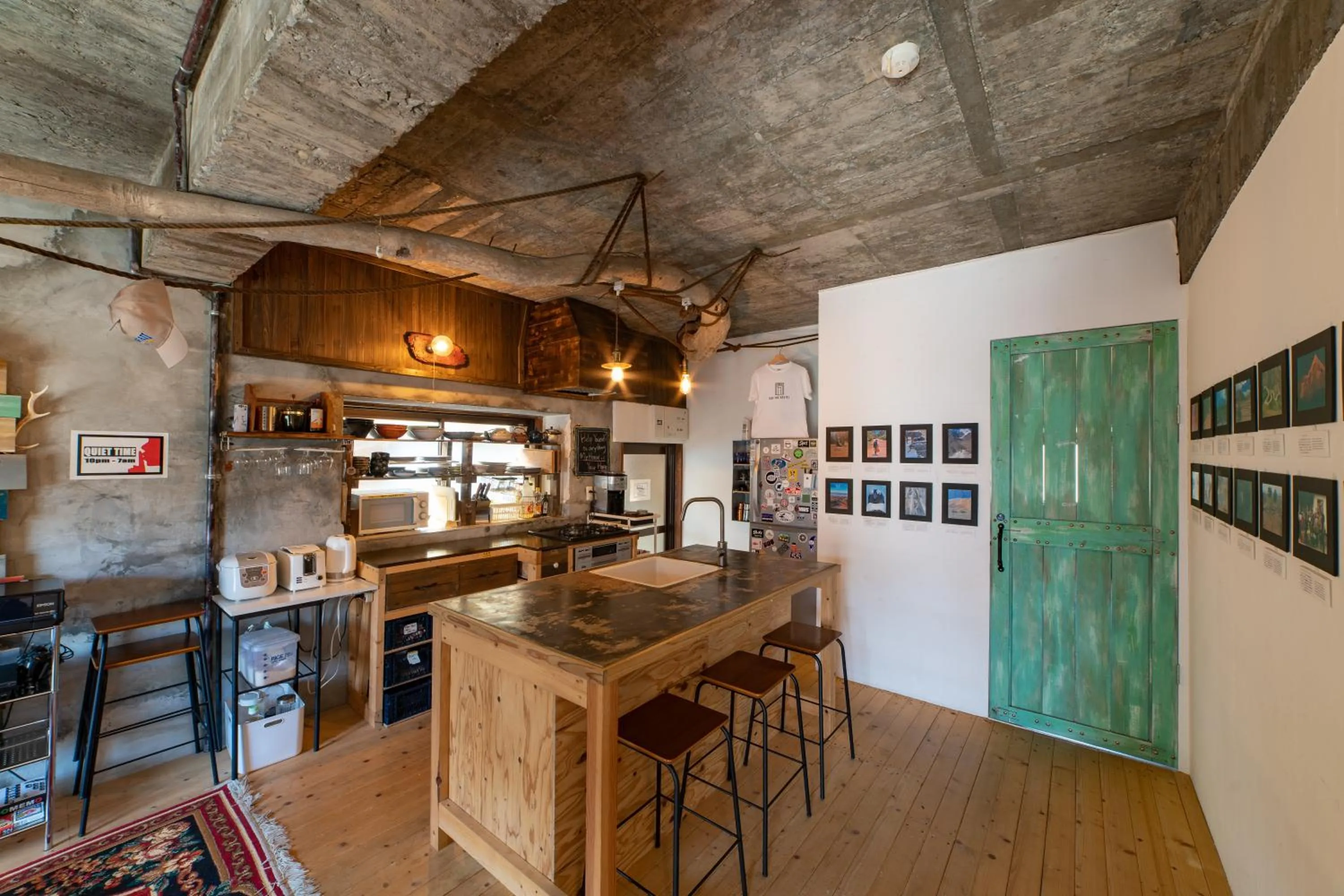 Kitchen or kitchenette in Ichi The Hostel