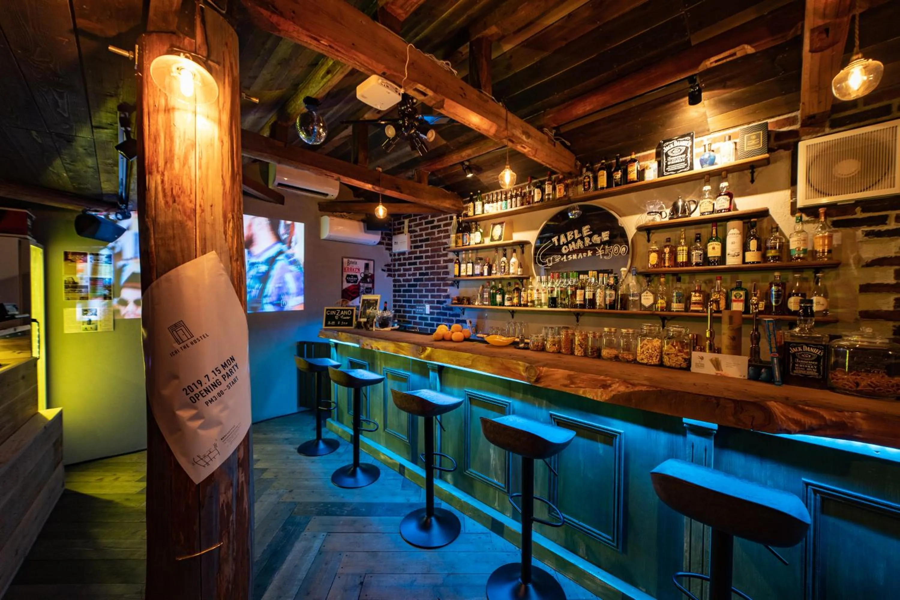 Nightclub / DJ in Ichi The Hostel