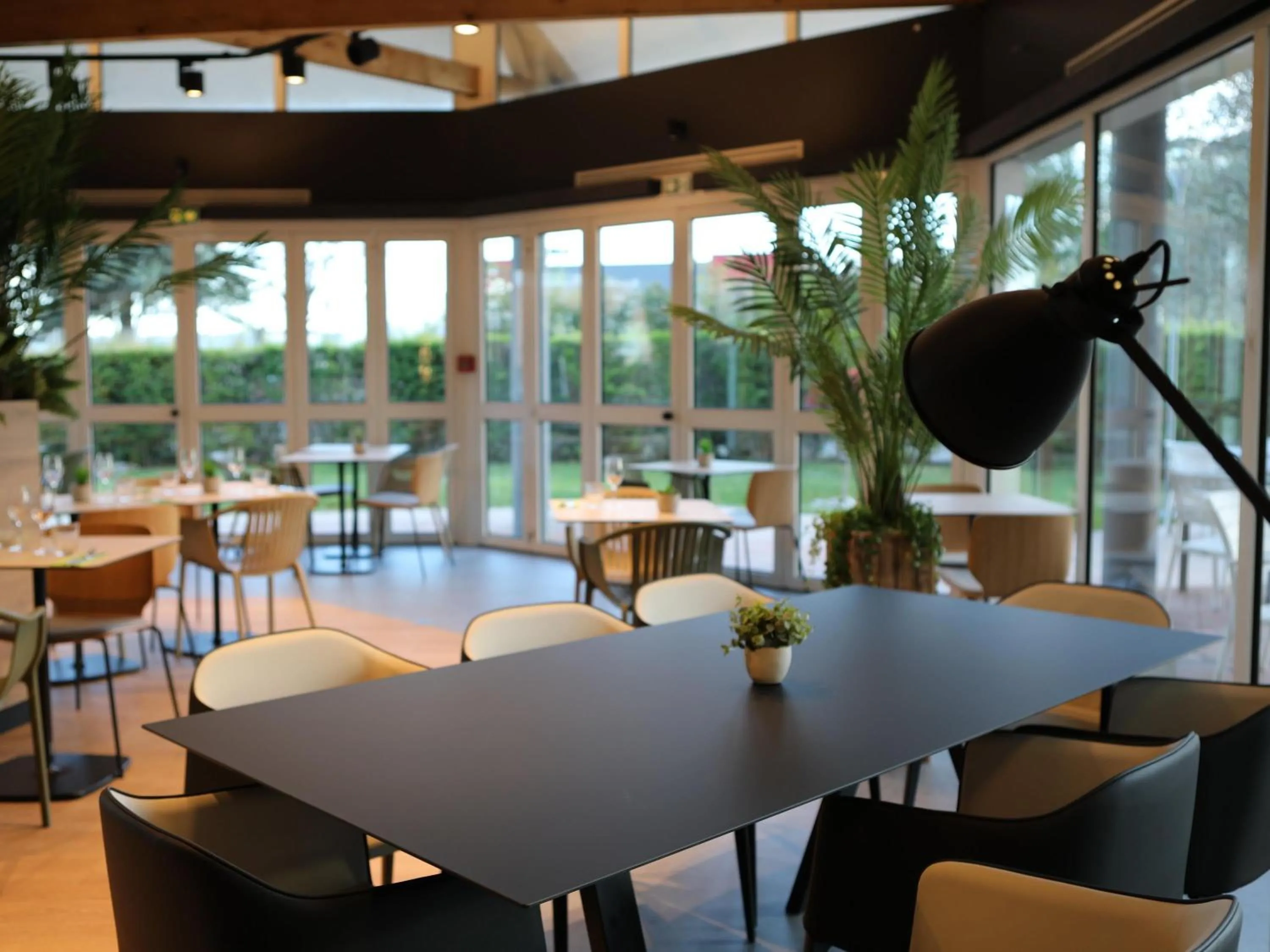 Restaurant/places to eat in ibis Aubenas