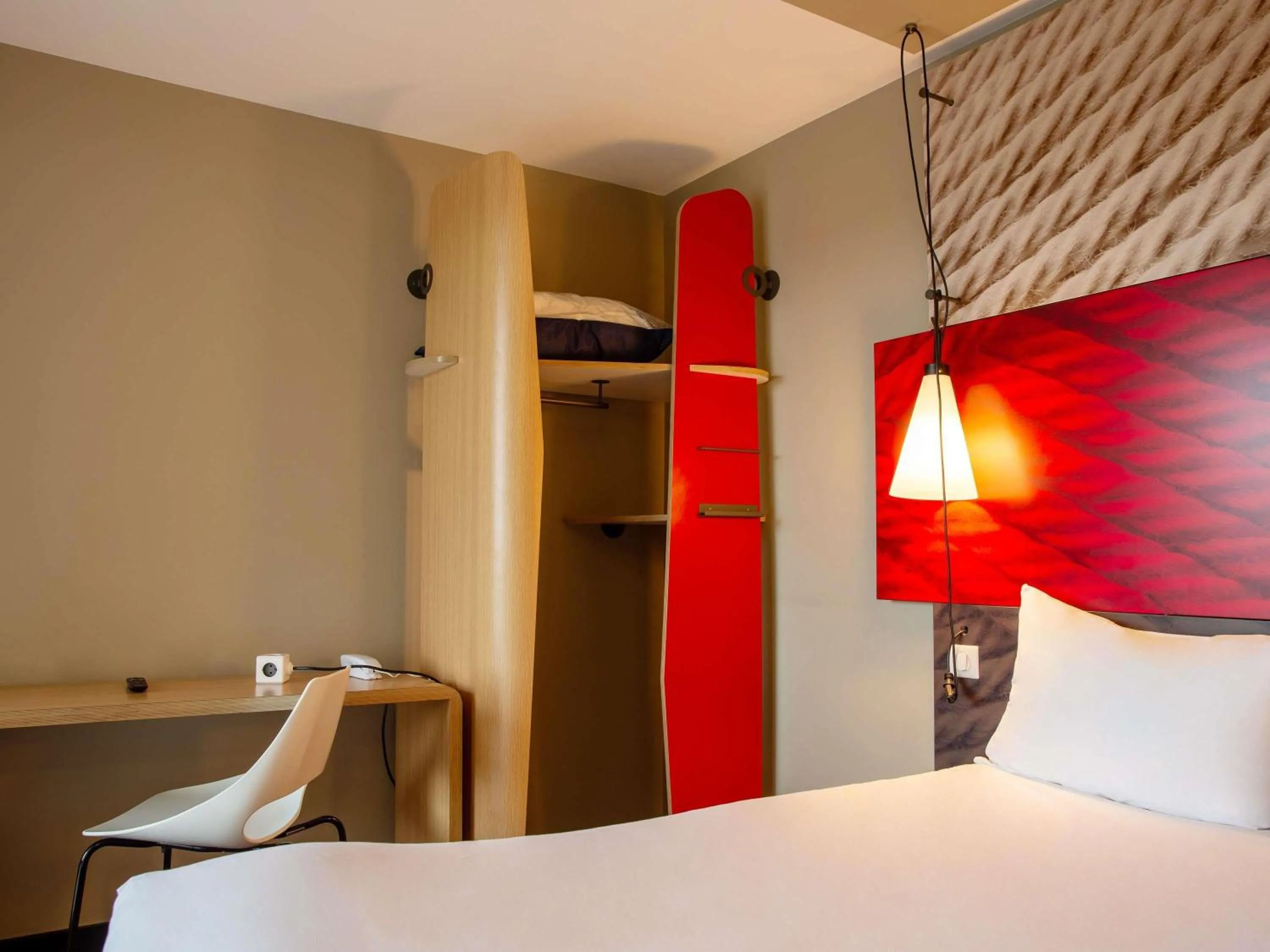 Bedroom, Bed in ibis Paris Bercy Village