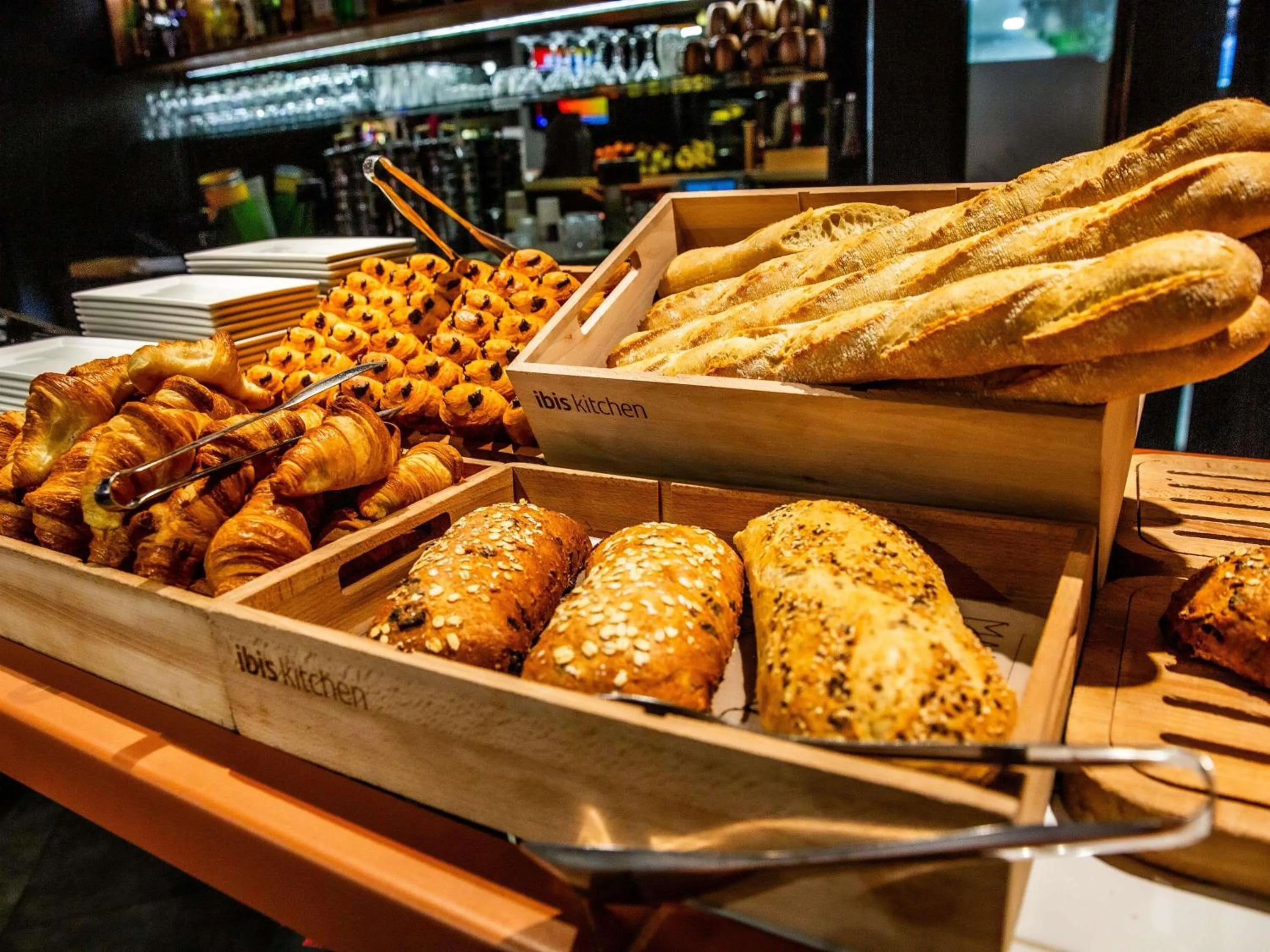 Breakfast in ibis Paris Bercy Village