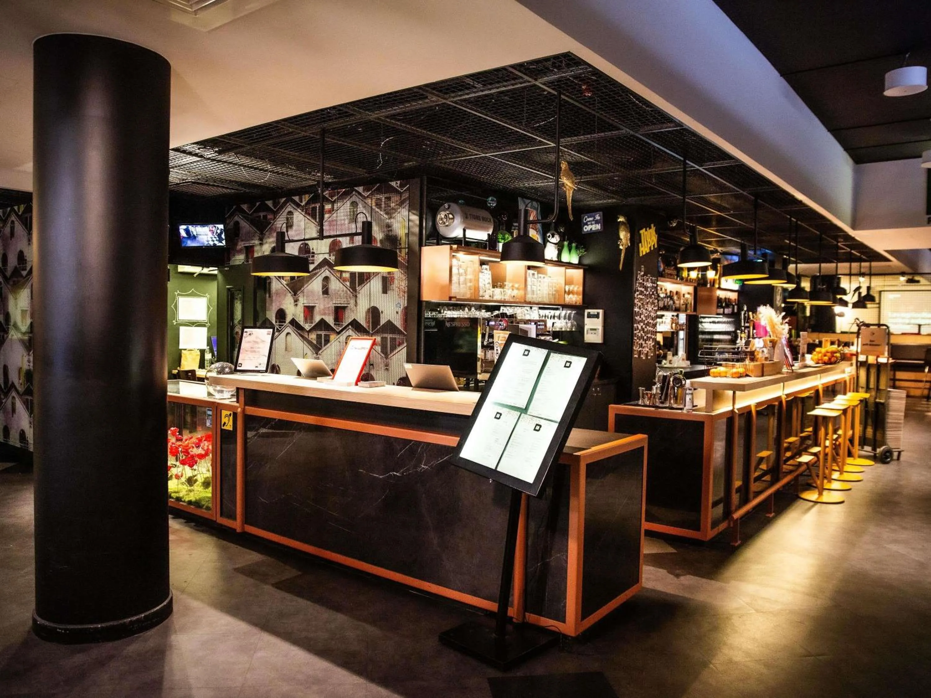 Property building in ibis Paris Bercy Village