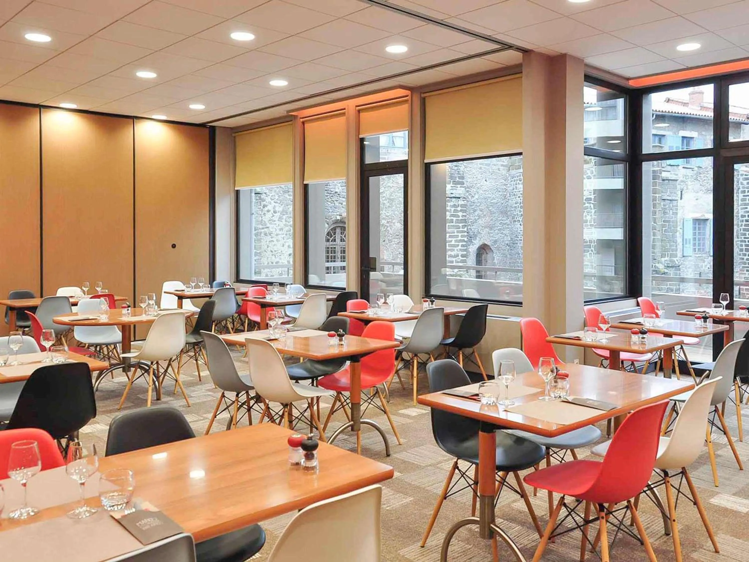 Restaurant/places to eat in ibis Le Puy-en-Velay Centre