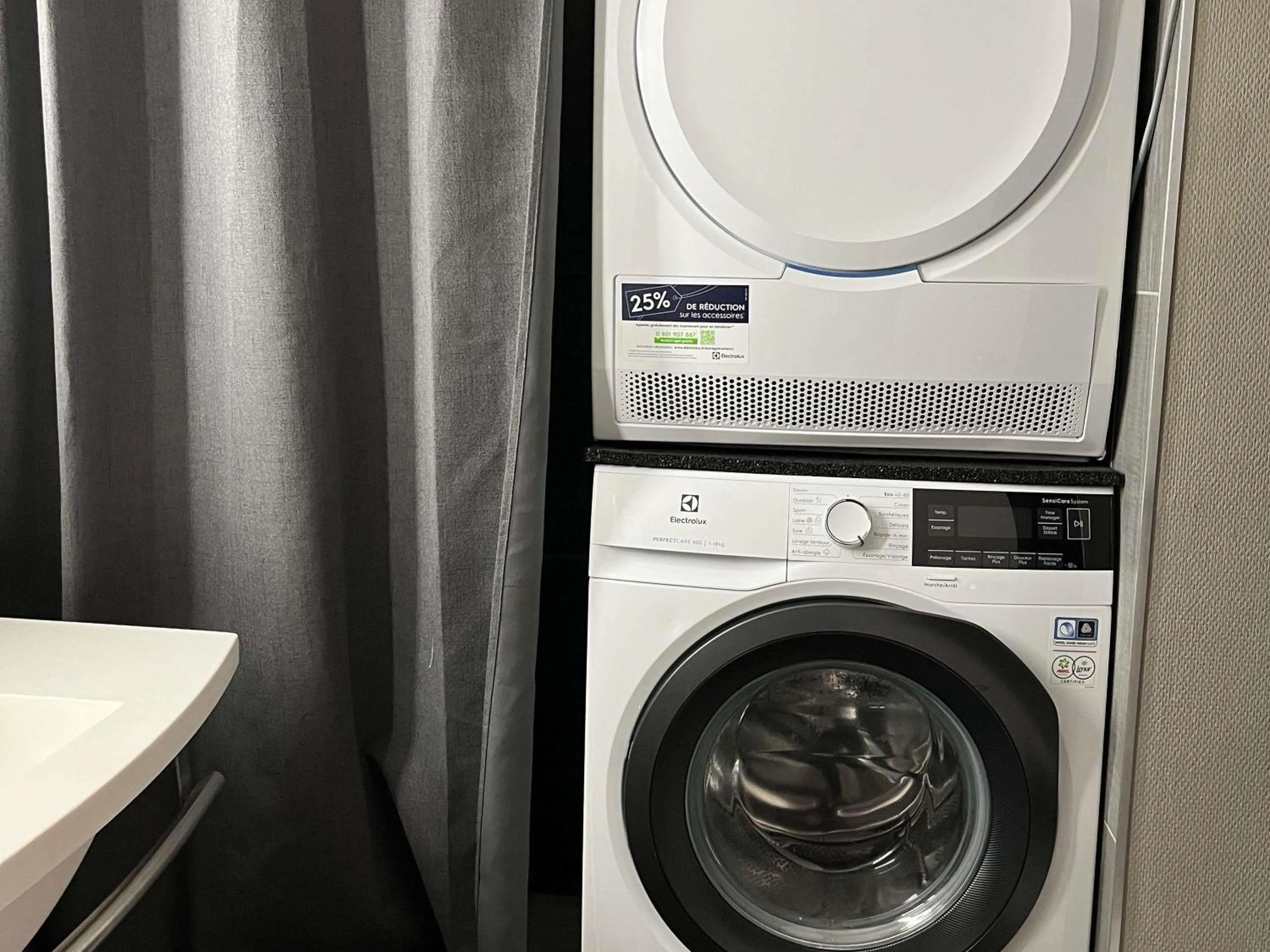 Bedroom in Ibis Paris Nord Villepinte Parc des Expositions