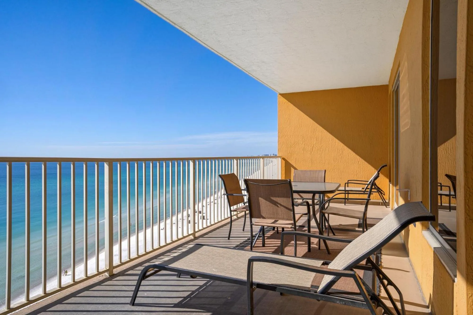 Balcony/Terrace in Treasure Island 1007