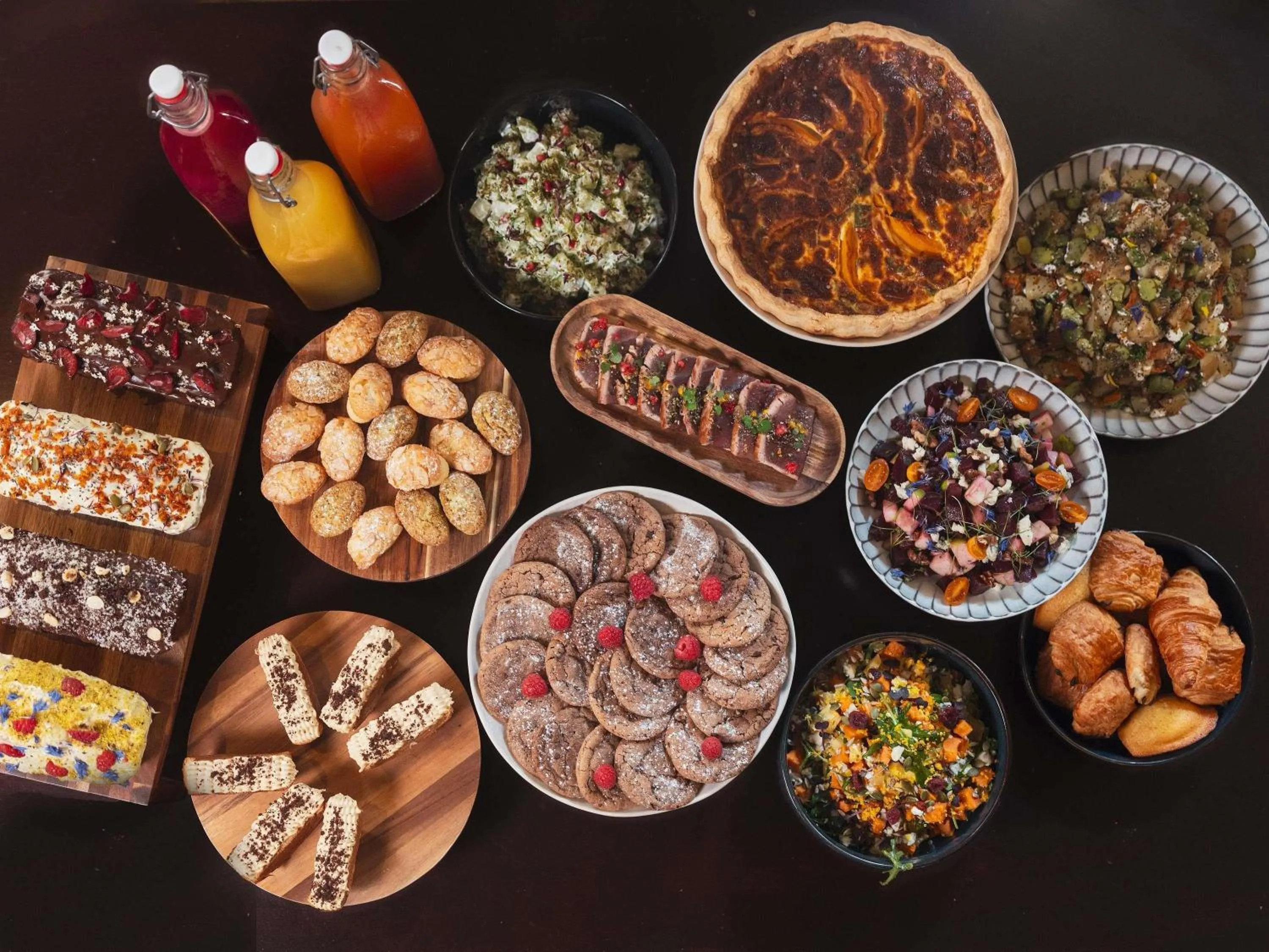 Restaurant/places to eat in ibis Paris Bastille Opera