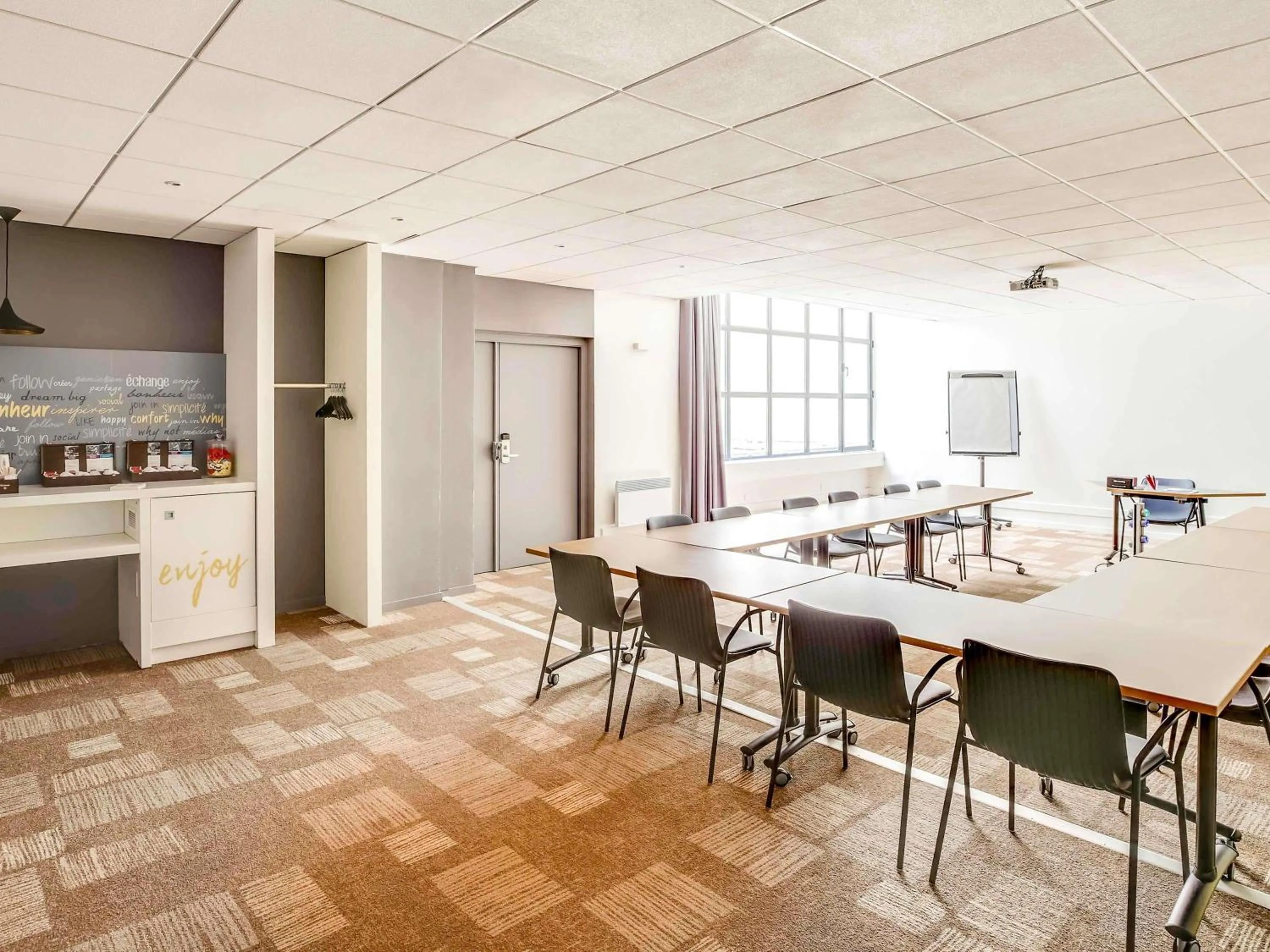 Meeting/conference room in ibis Paris Bastille Opera