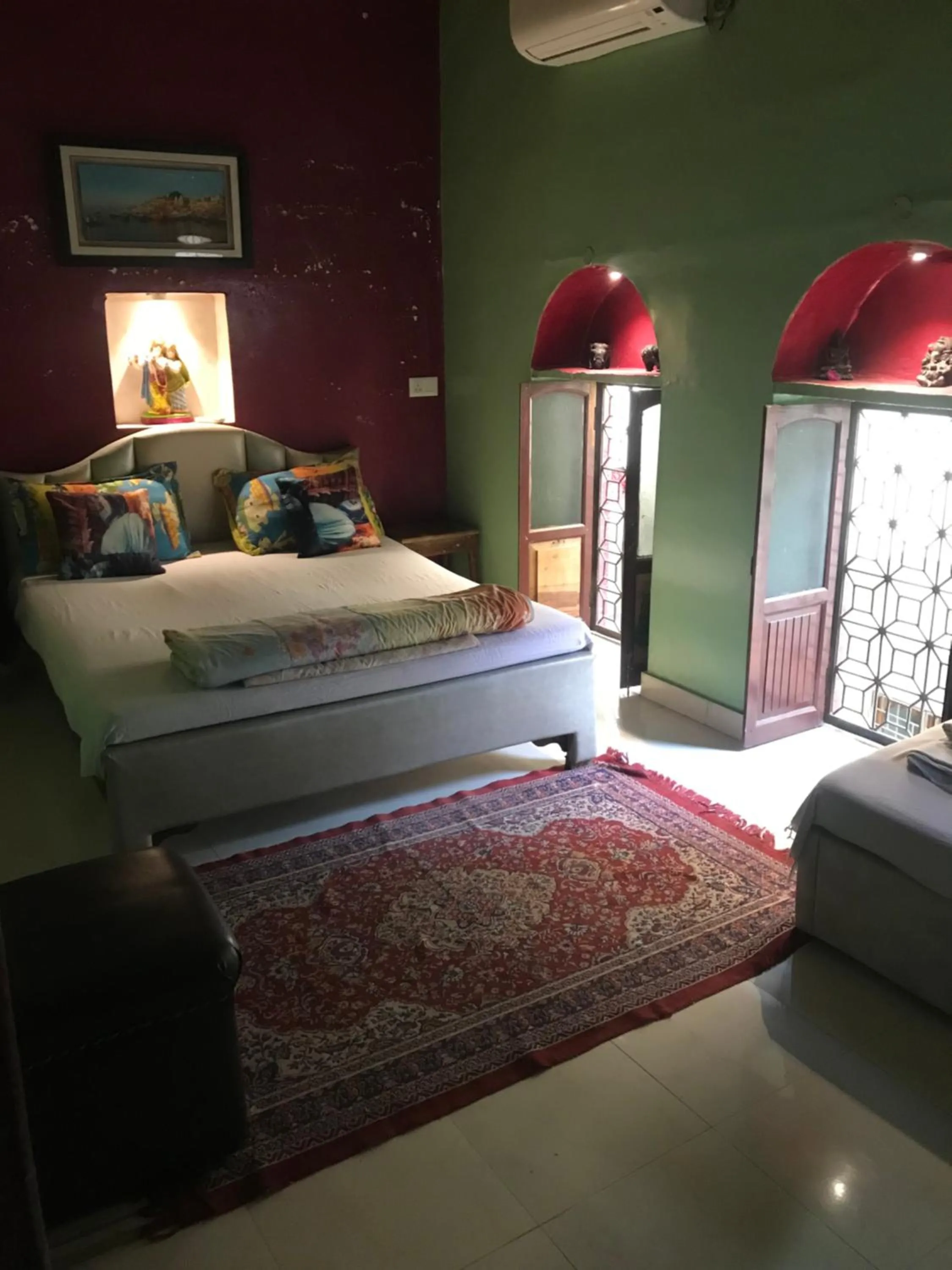 Bed in Shiva Guest House