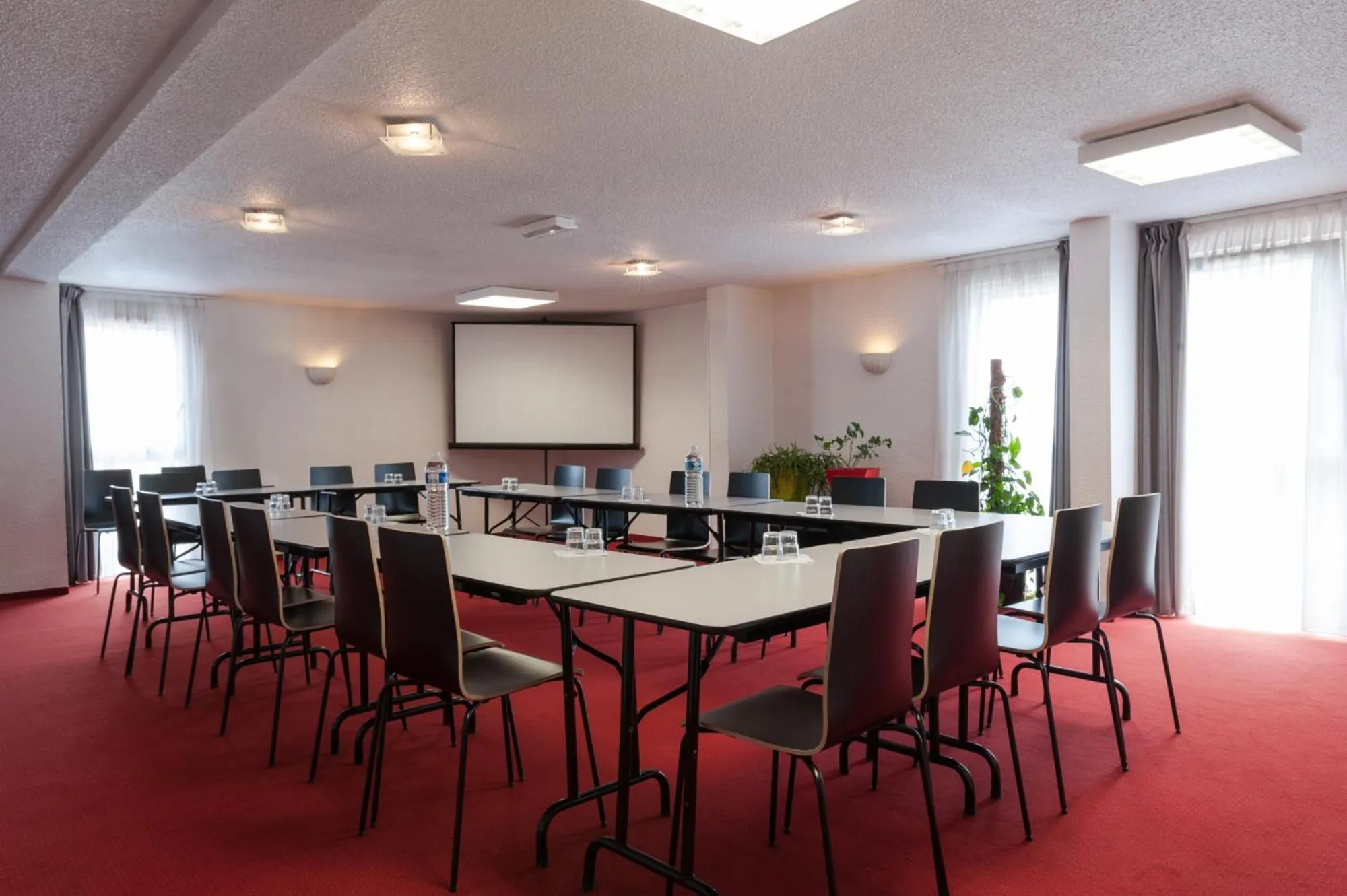Meeting/conference room in The Originals City, Hôtel Éden, Rouen Nord