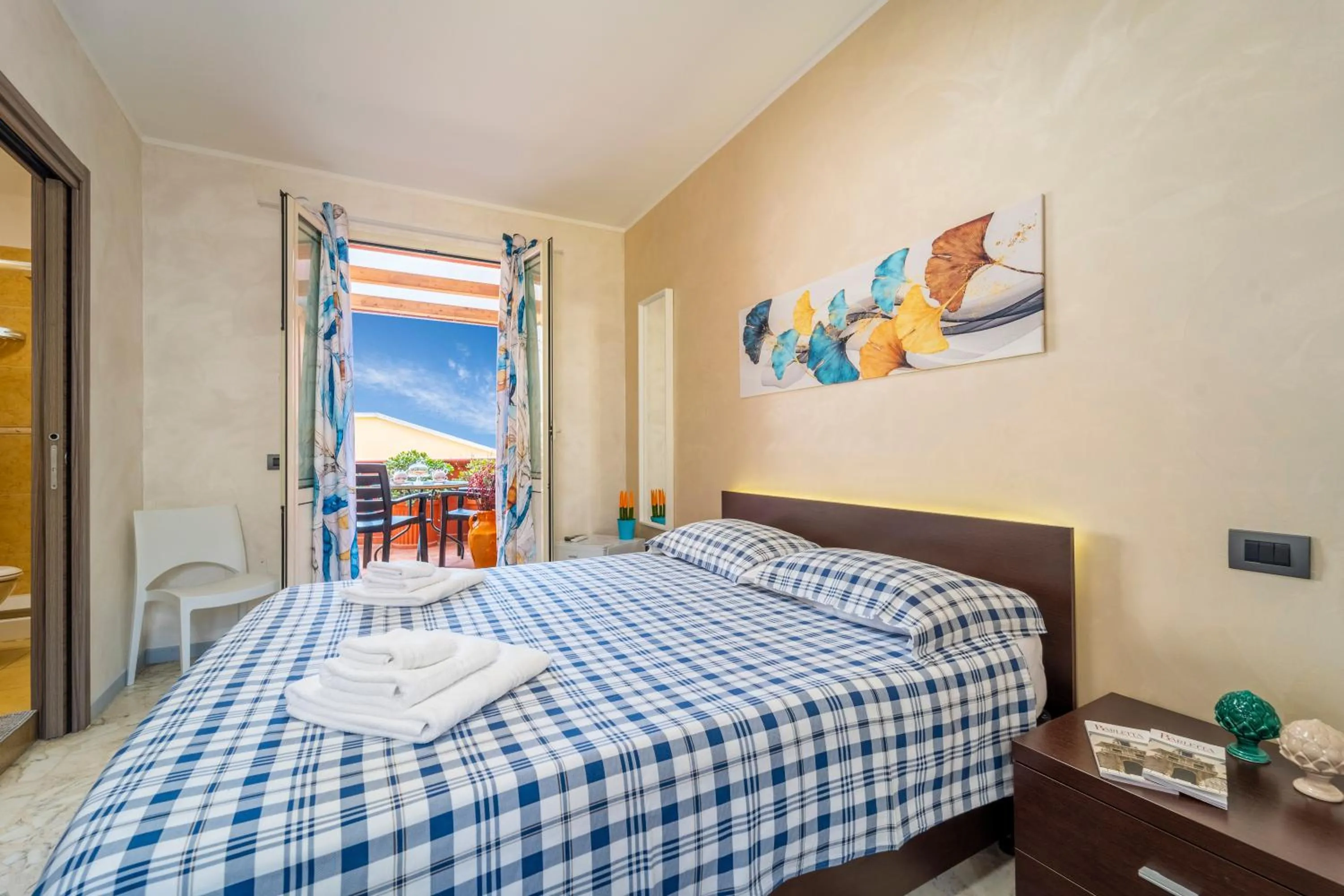 Photo of the whole room, Bed in B&B Eraclio