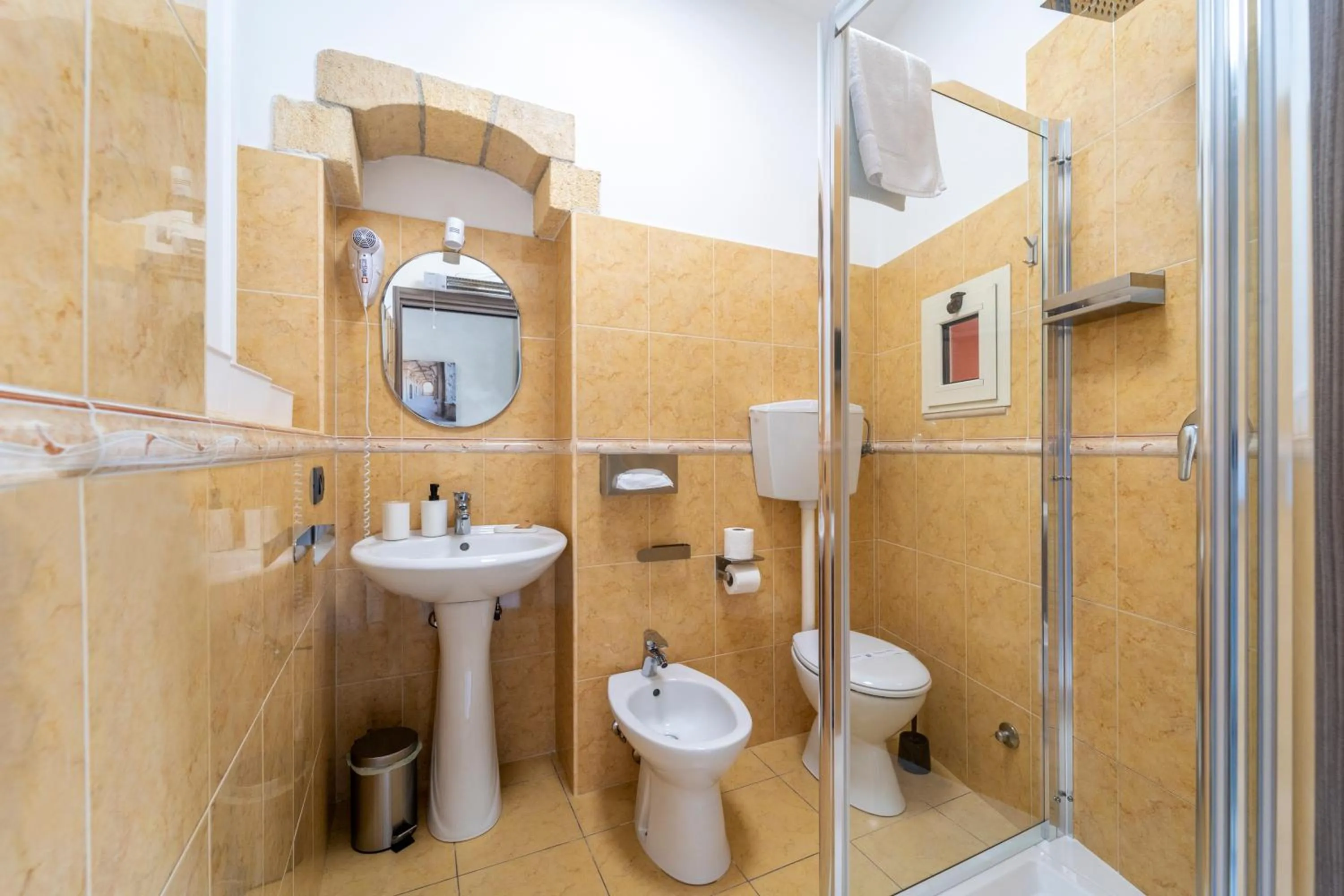 Bathroom in B&B Eraclio