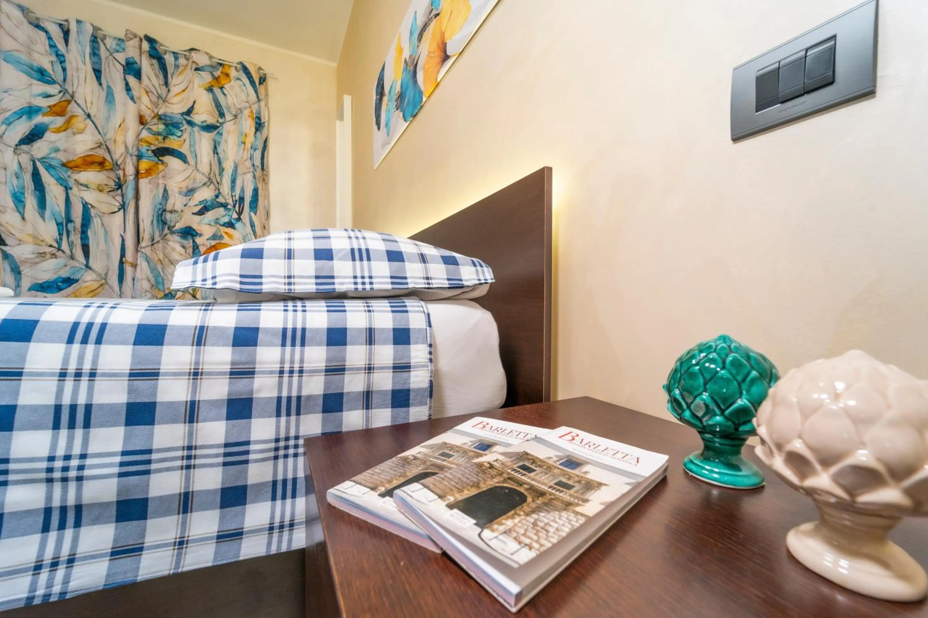 Decorative detail, Bed in B&B Eraclio