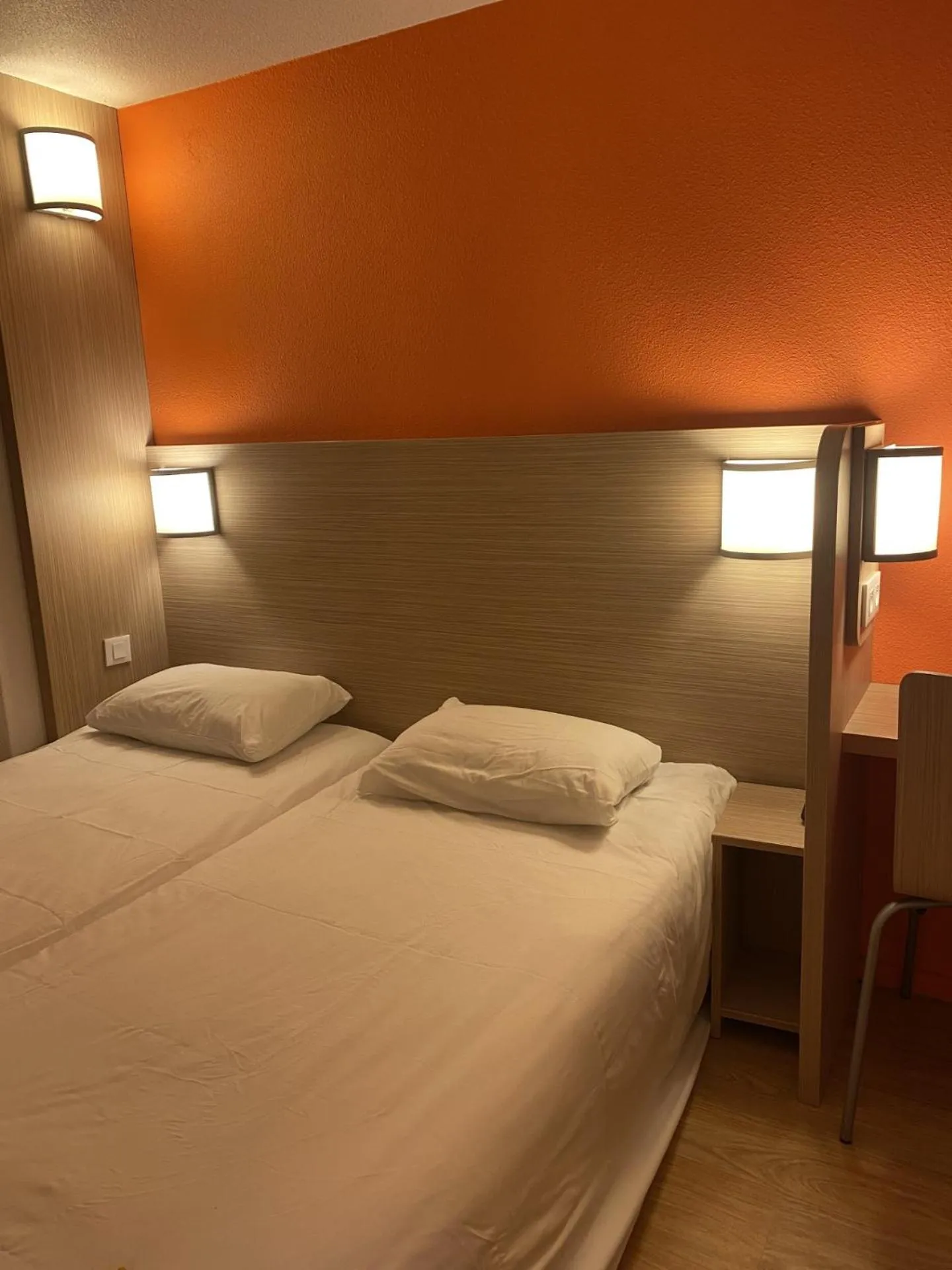 Bed in Premiere Classe Angoulême La Couronne