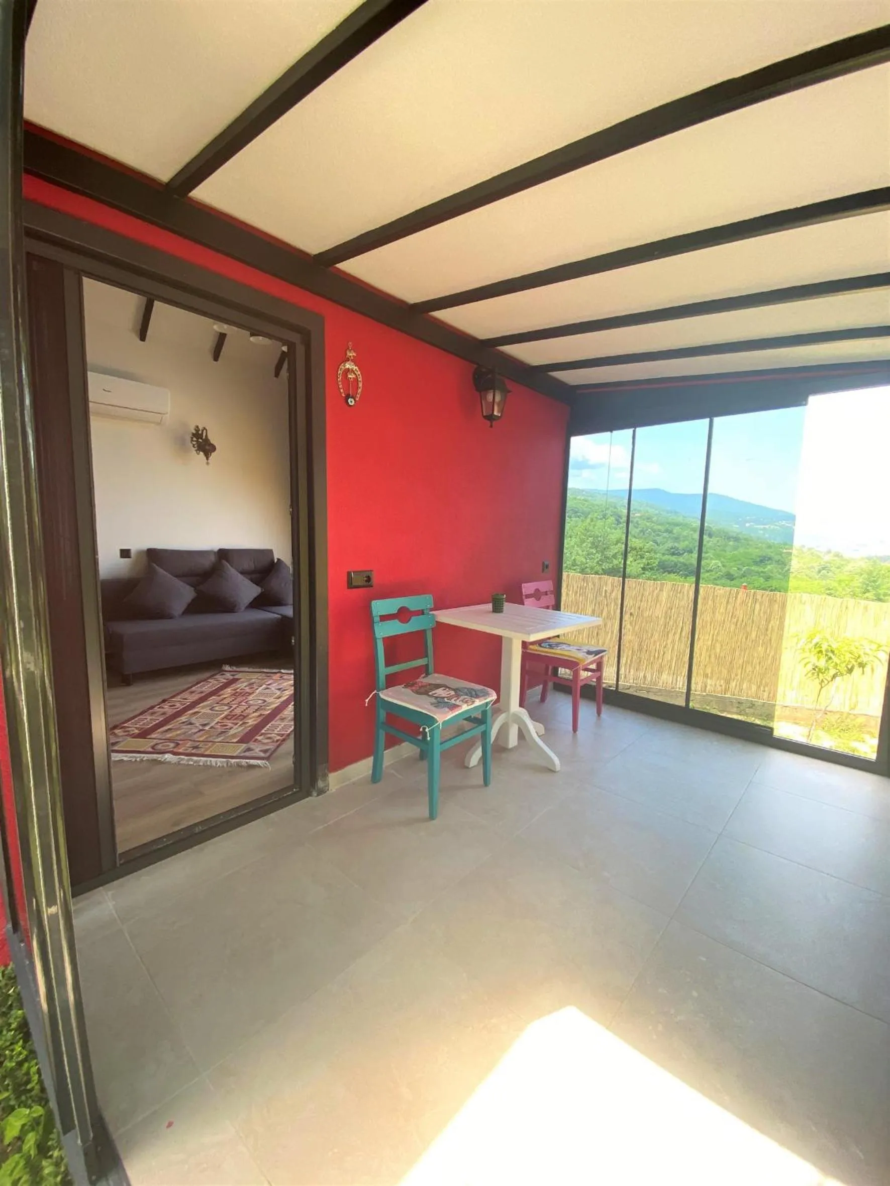 Rif Sapanca - Adult Only