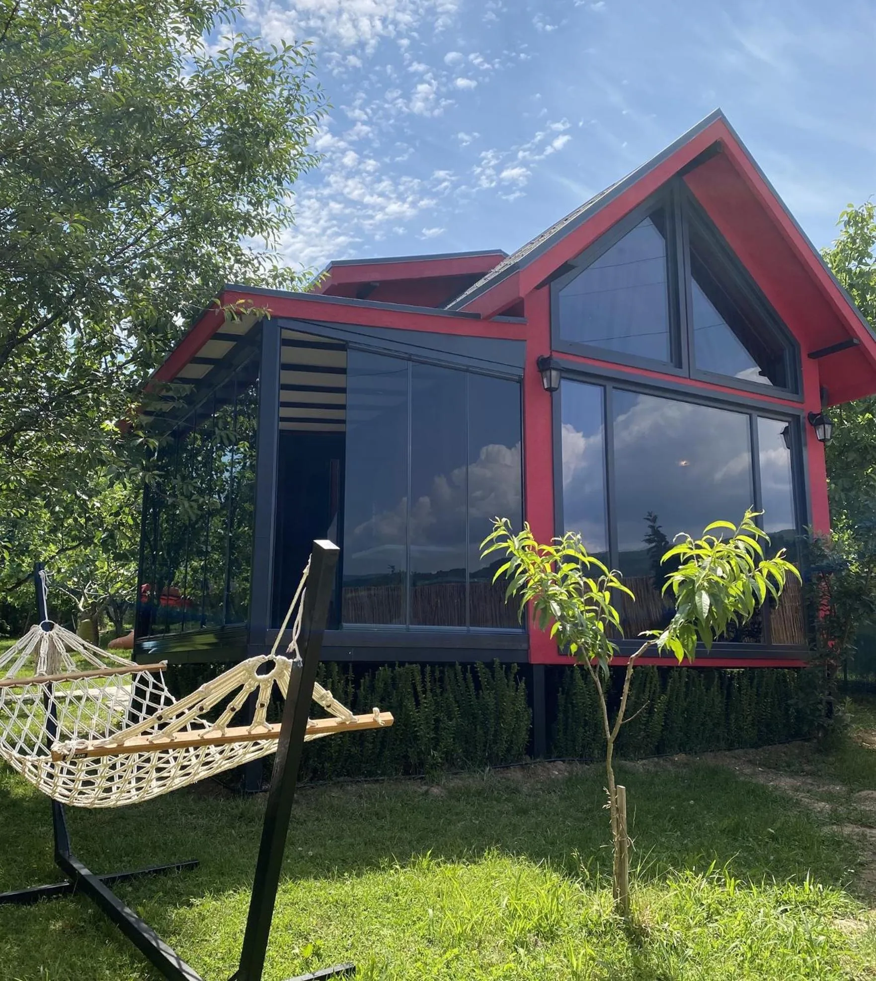 Rif Sapanca - Adult Only