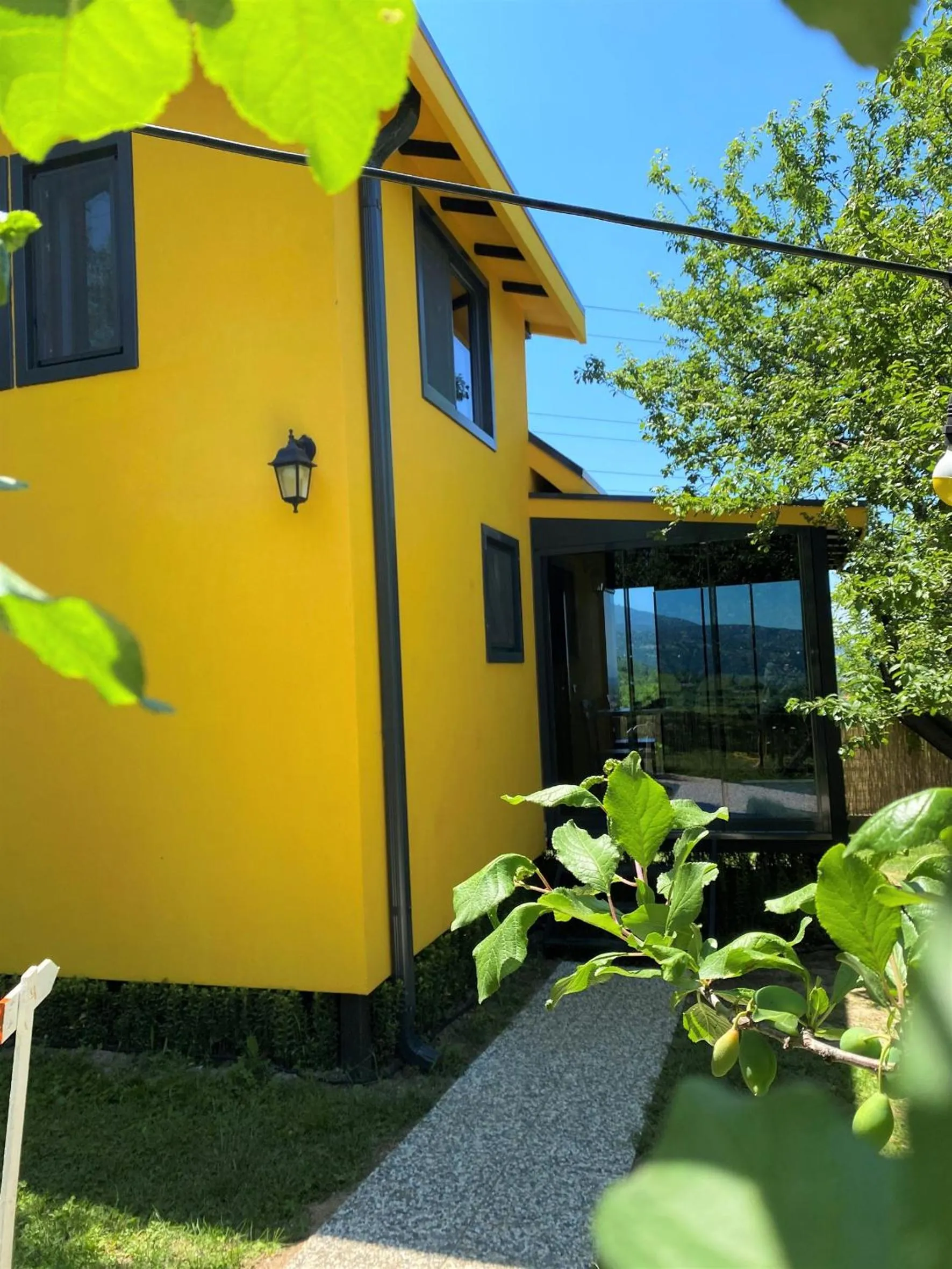 Rif Sapanca - Adult Only