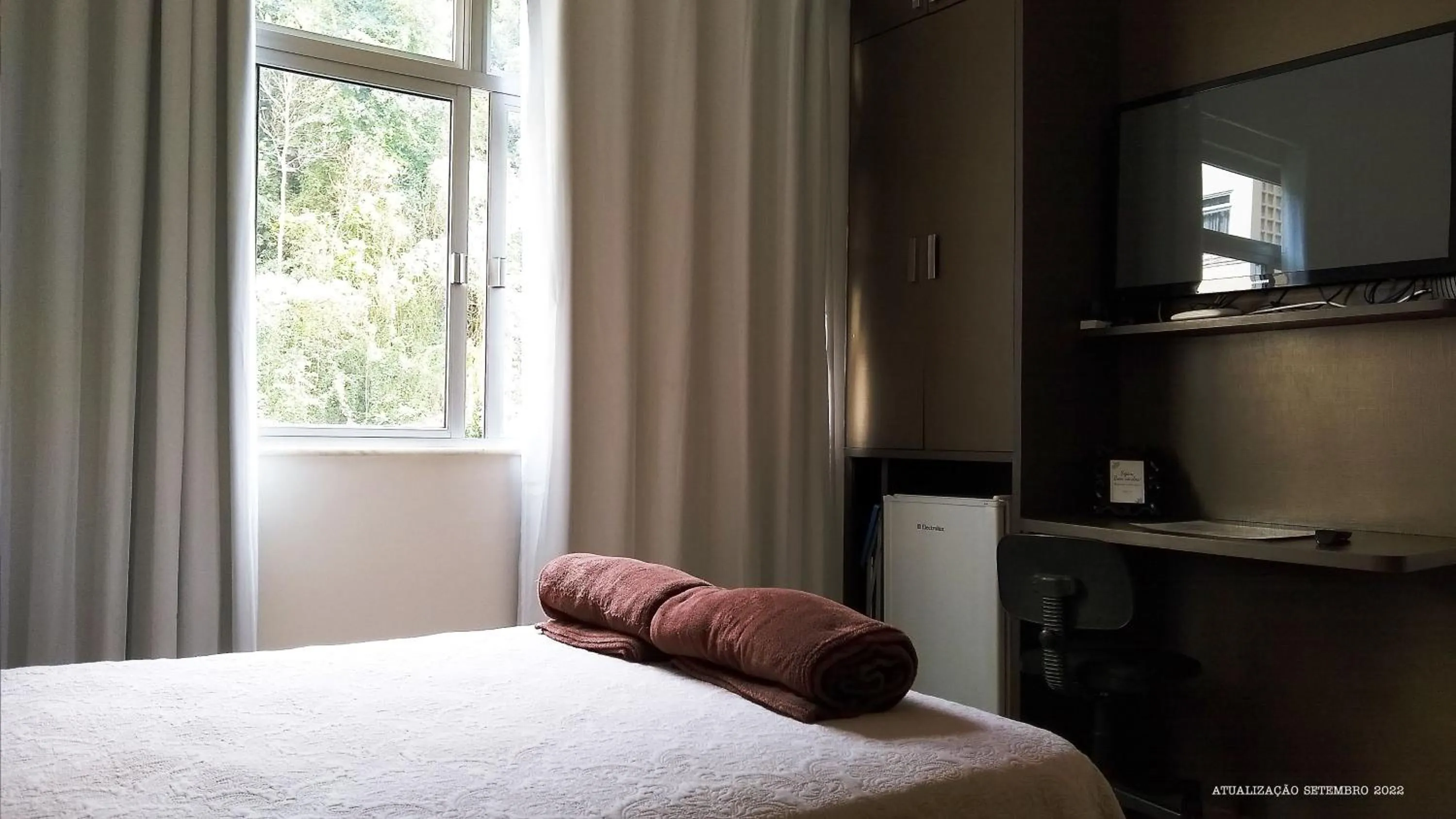 Bed in VIP OFFICE 502